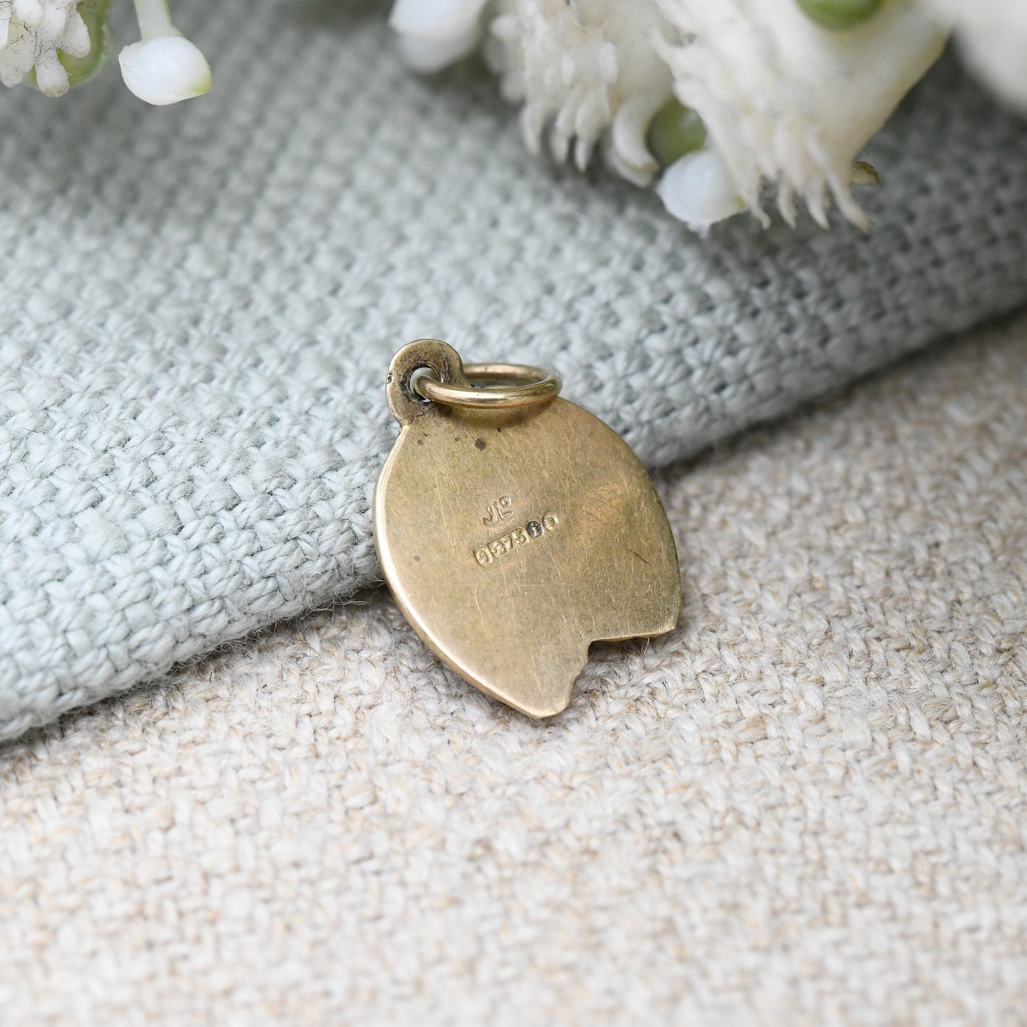 Vintage 9ct Gold Horseshoe Charm 1964 - Horse Hoof Pendant | Antique Style Good Luck Charm | Novelty Lucky Gift Pendant | Charm Bracelet