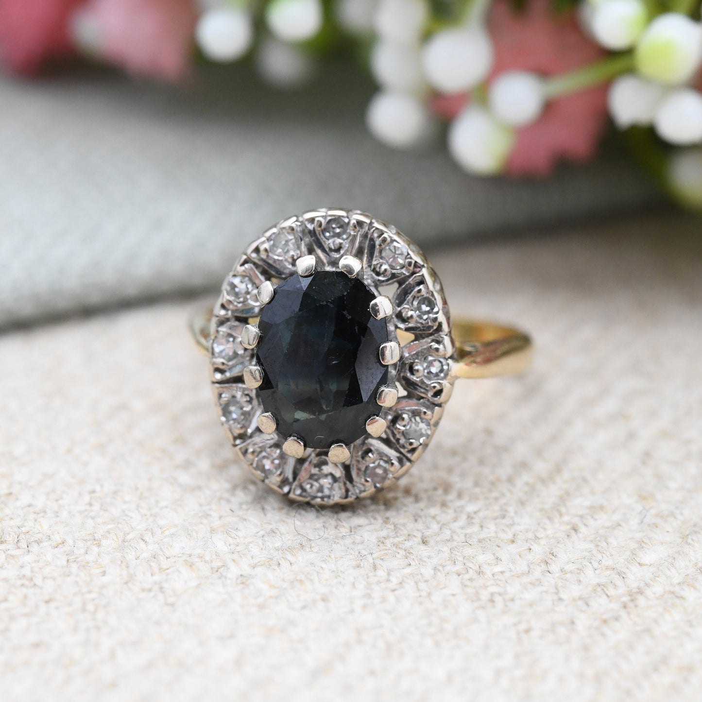 Vintage 18ct Gold Sapphire and Diamond Halo Ring - Mid-Century Vintage Cocktail Statement Ring | UK Size - M 1/2 | US Size - 6 1/2