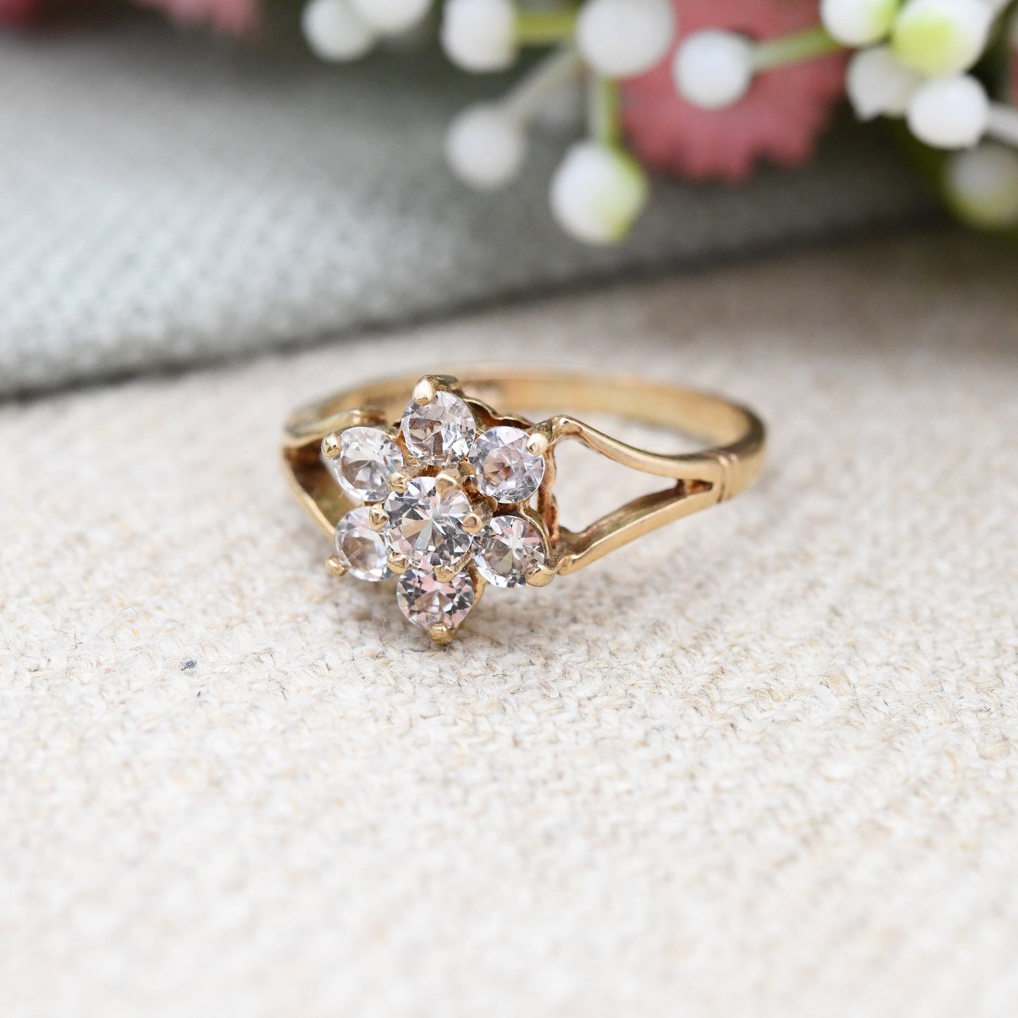 Vintage 9ct Gold & White Stone Flower Cluster Ring - 1976 / Flower Ring / Seven Stones / Split Shank / UK Size - K 1/2 / US Size - 5 1/2