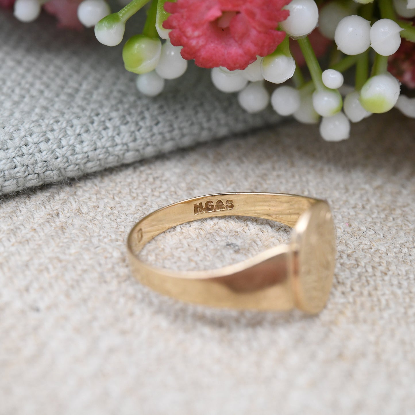 Vintage 9ct Gold Monogram Signet Ring 1955 - Mid-Century Engraved Initial Ring | Unisex Gold Pinkie Ring | UK Size - L | US Size - 5 3/4