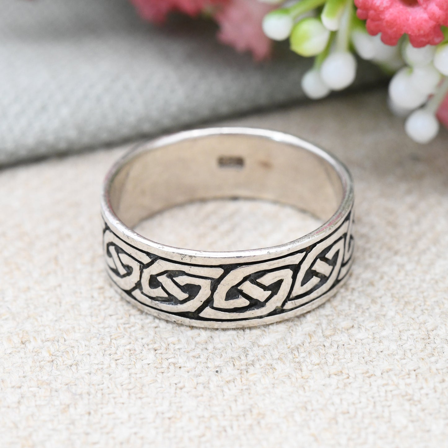 Vintage Sterling Silver Celtic Knot Band Ring - Chunky Unisex Silver Large Size Wide Band | UK Size - X | US Size - 11 1/2