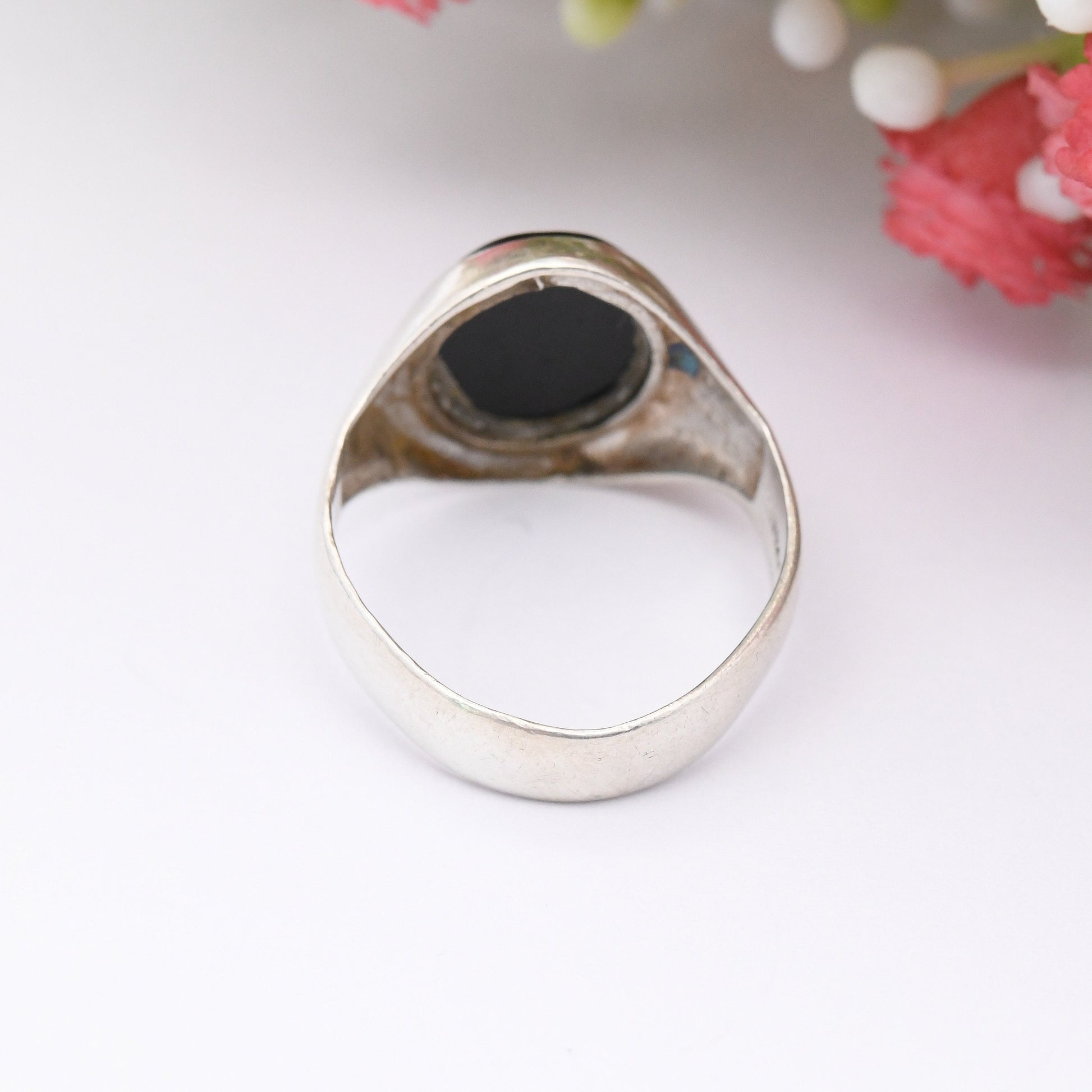 Vintage Sterling Silver Onyx Signet Ring - Unisex Oval Black Stone Ring | UK Size - O | US Size - 7 1/4