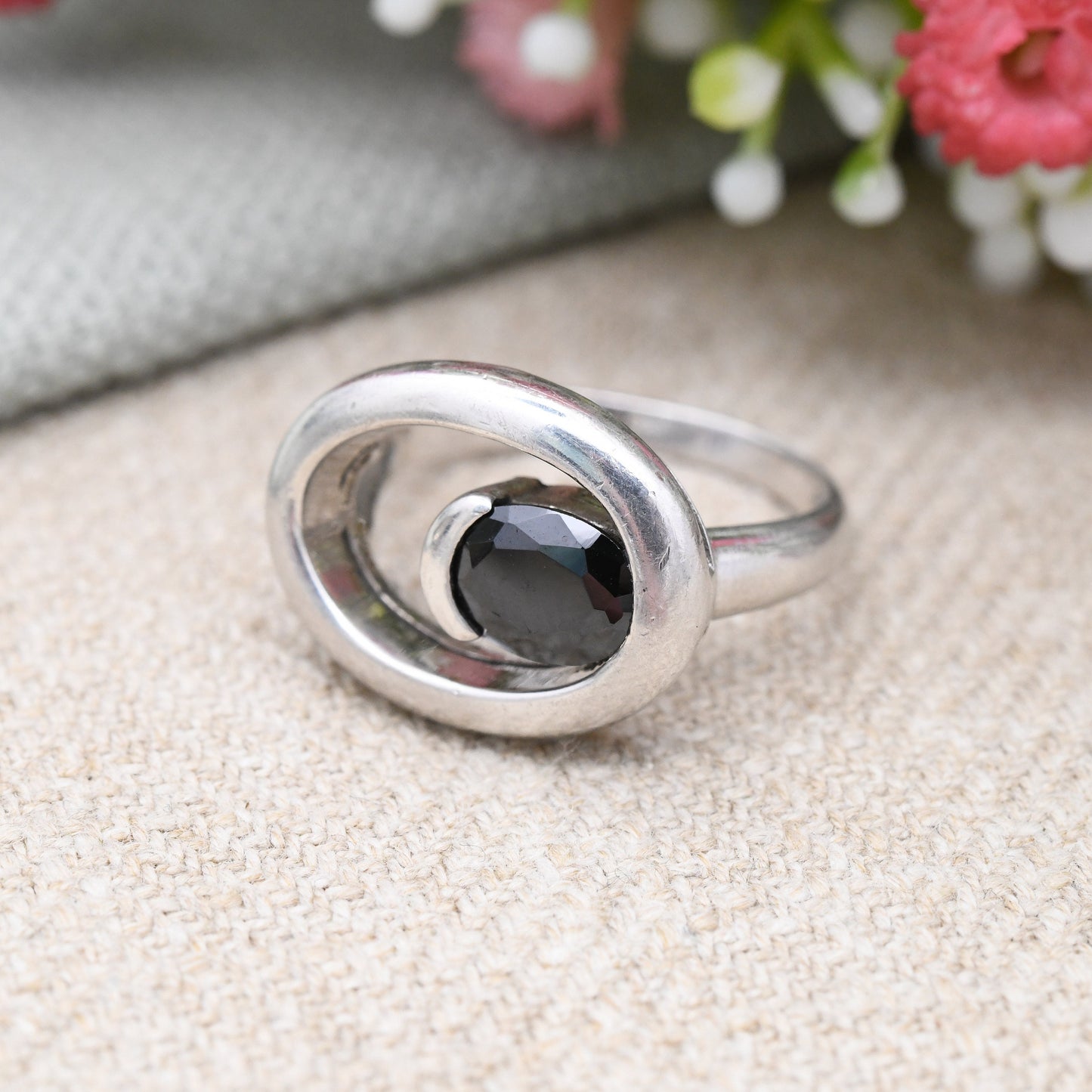 Sterling Silver Hematite Solitaire Ring with Quirky Modern Design - Oval Hoop Suspended Gemstone | UK Size - P | US Size - 7 1/2