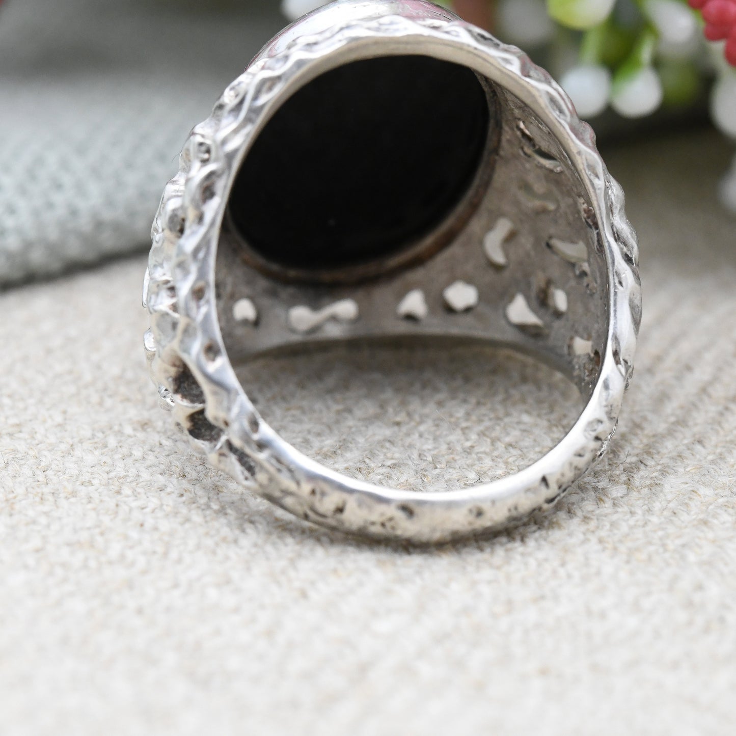 Vintage Brutalist Sterling Silver Onyx Ring 1970 - Large Statement Signet | Dramatic Mid-Century Textured | UK Size - R | US Size - 8 1/2