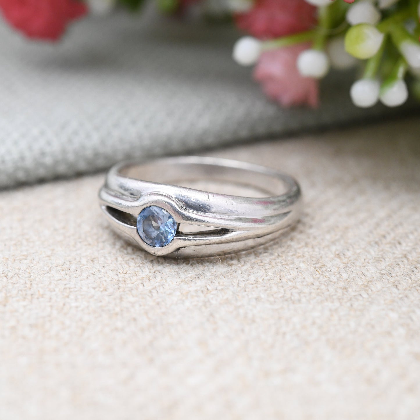 Sterling Silver Blue Stone Solitaire Ring with Split Band - Minimalist Statement Ring | UK Size - N | US Size - 6 3/4