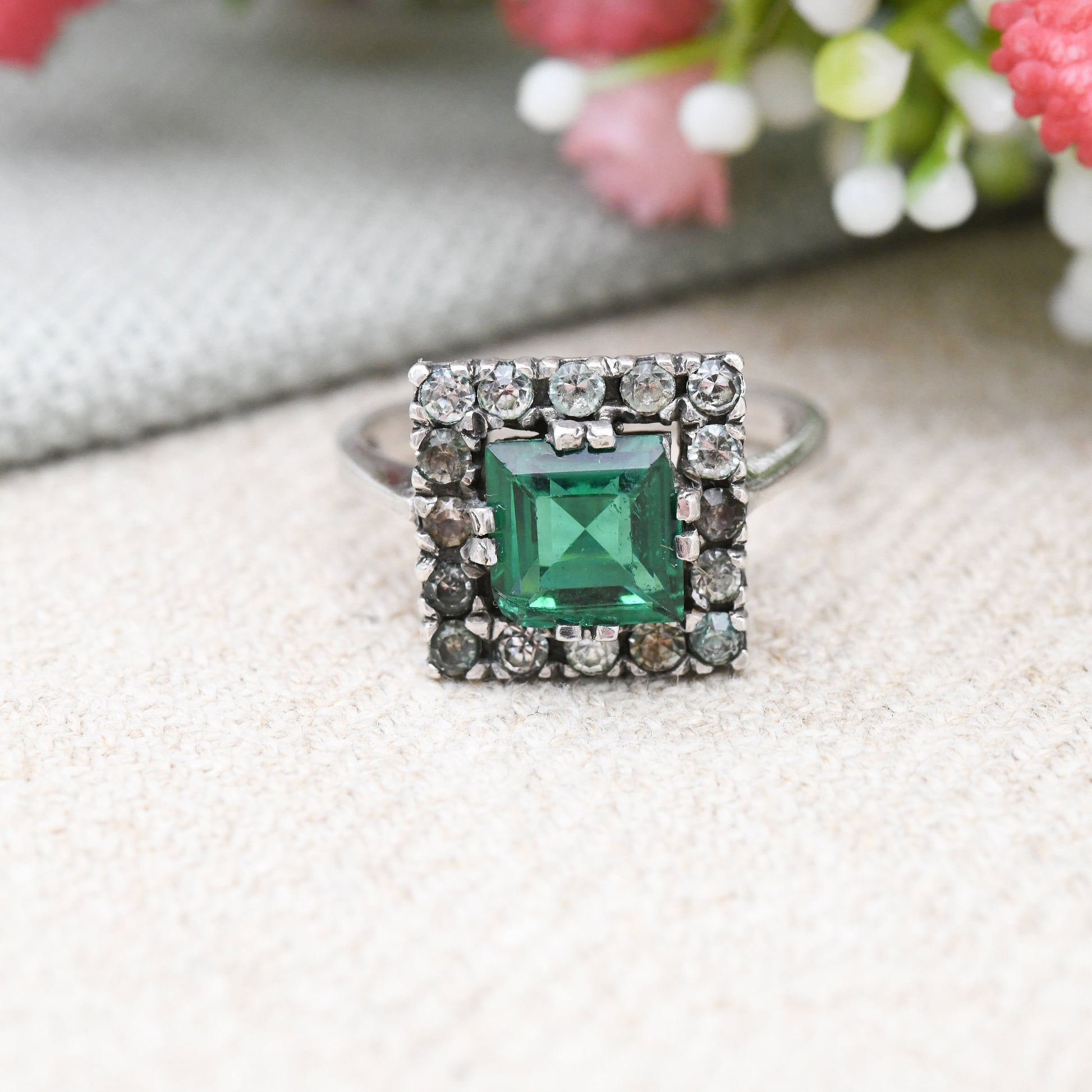 Vintage Ciro SCP Silver Paste Ring - Emerald Green Clear Stone Cocktail Ring | Square Shape | Deco Designer | UK Size - O | US Size - 7 1/4