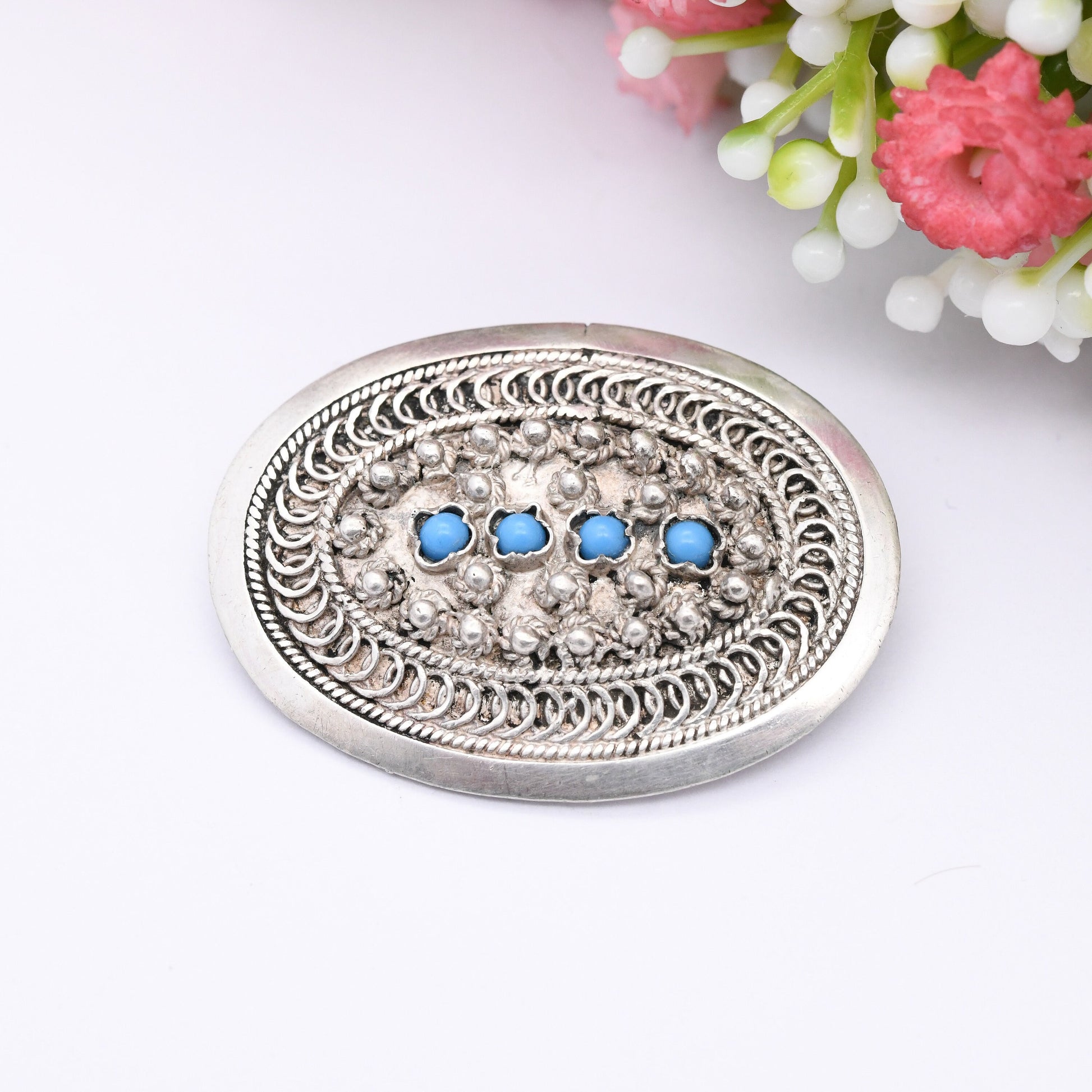 Vintage Silver Cannetille Brooch with Blue Glass Stones - Oval Shape | Rope Twist Granulated Design