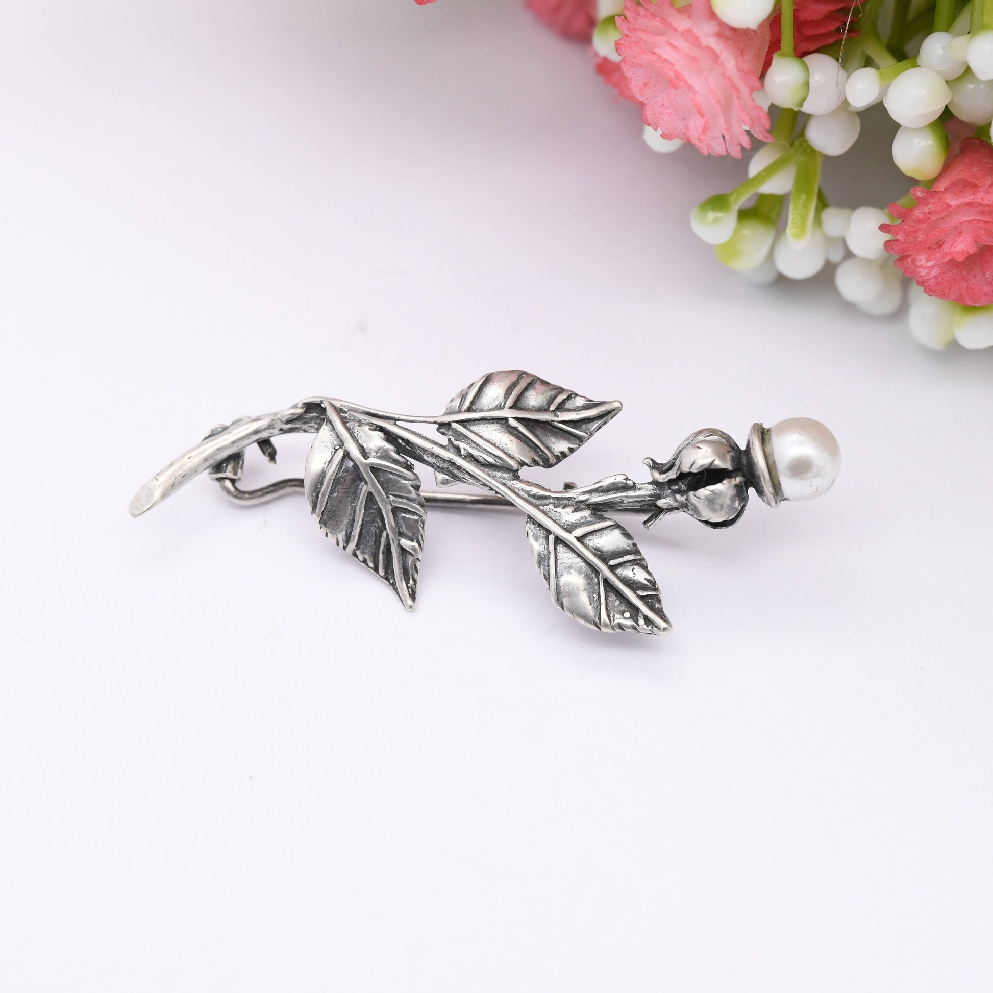 Vintage European Silver Faux Pearl Flower Brooch - Mid-Century Leaf Floral Design | Pretty Gift Jewellery for Her