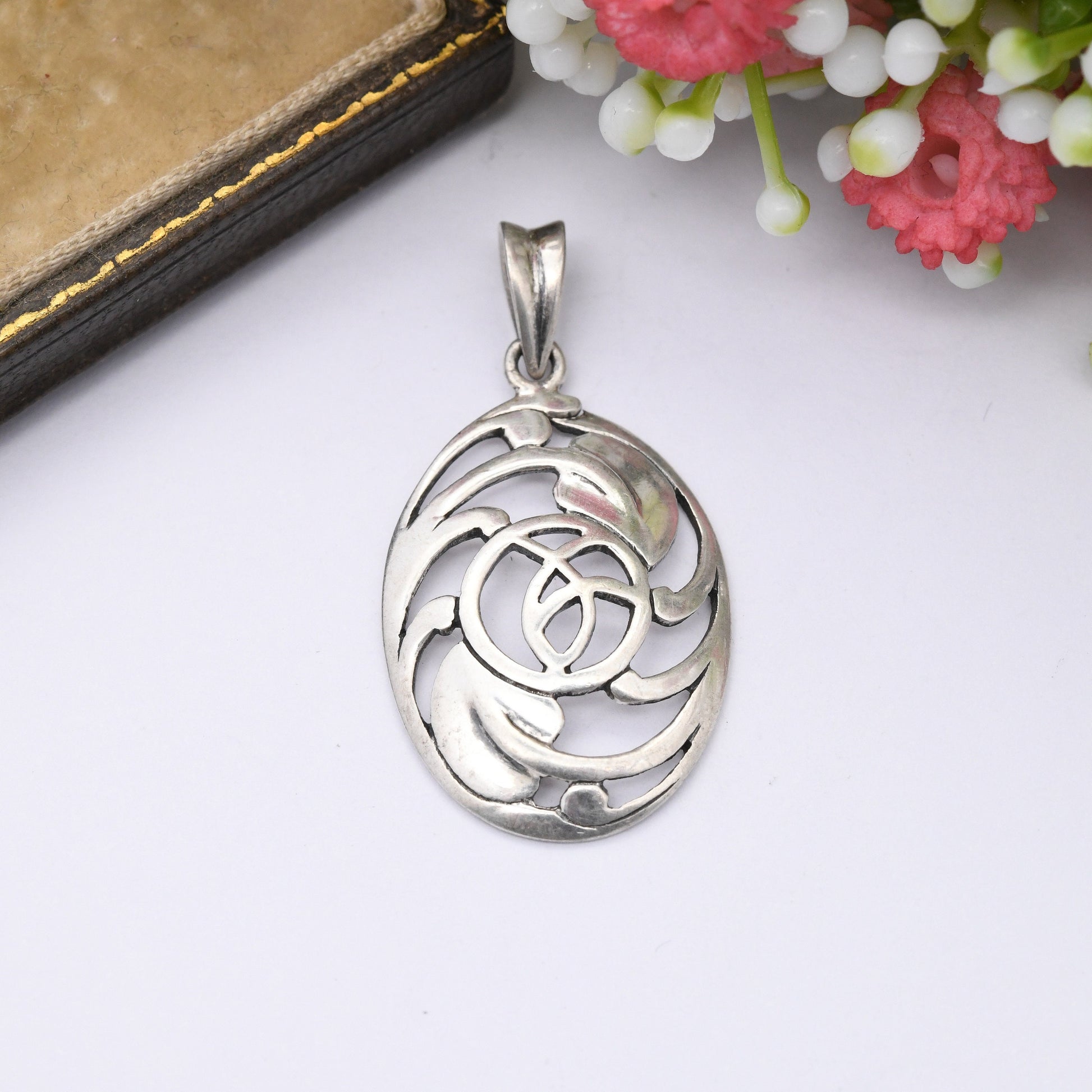 Vintage Sterling Silver Celtic Flower Pendant by Kit Heath - Glasgow Rose Openwork Stained Glass Style | Oval Shape | Gift for Her