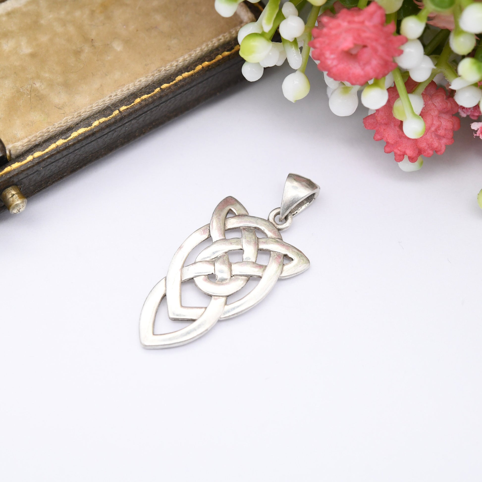 Vintage SOL D'OR Sterling Silver Celtic Knot Pendant - Minimalist Solid Silver Jewellery