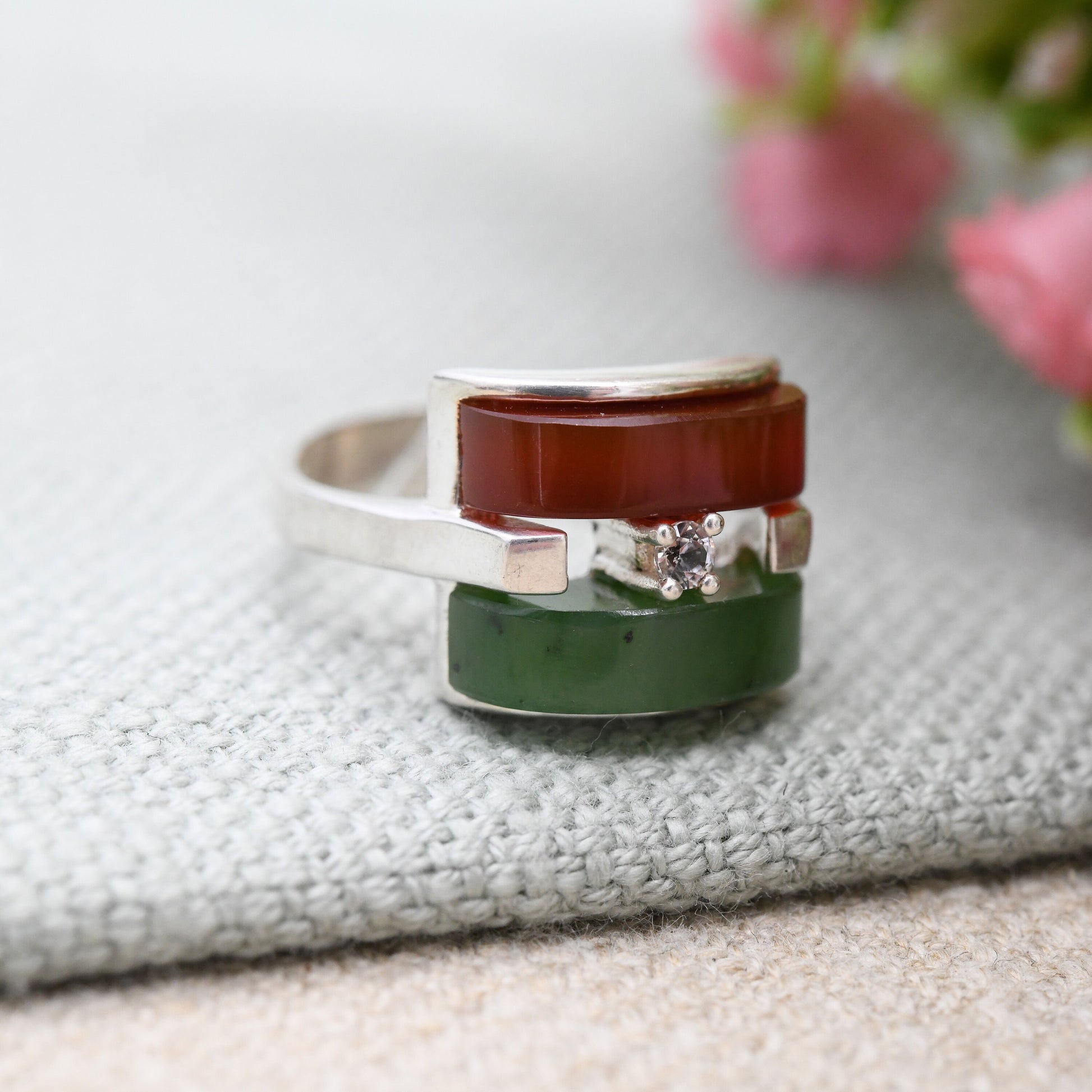 Vintage Silver Pretty Gemstone Ring - Carnelian and Nephrite | Unusual Red and Green Stones Square | Adjustable UK Size - M | US Size - 6