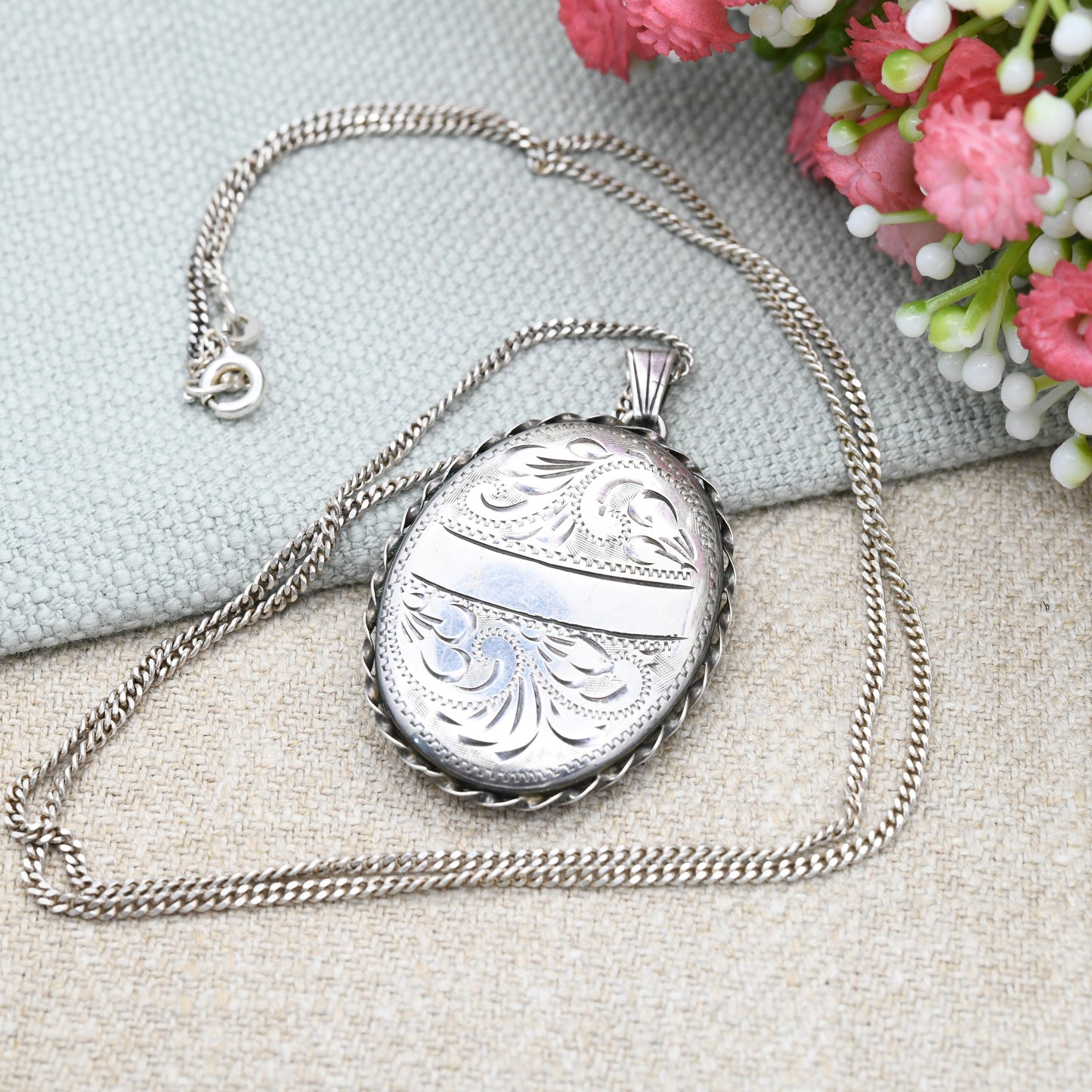 Vintage Sterling Silver Locket Pendant Necklace with Engraved Design 1995 - Space for Engraving Oval Shape on Flat Curb Chain | Pretty Gift