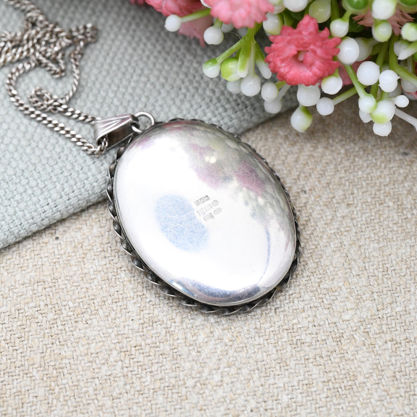 Vintage Sterling Silver Locket Pendant Necklace with Engraved Design 1995 - Space for Engraving Oval Shape on Flat Curb Chain | Pretty Gift