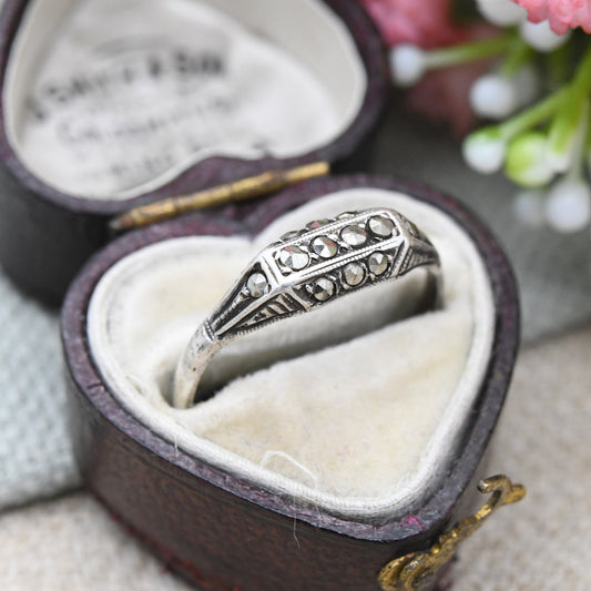 Vintage Sterling Silver Marcasite Bar Ring - Minimal Sparkly Ring | Cute Solid Silver Jewellery Gift | UK Size - O | US Size - 7