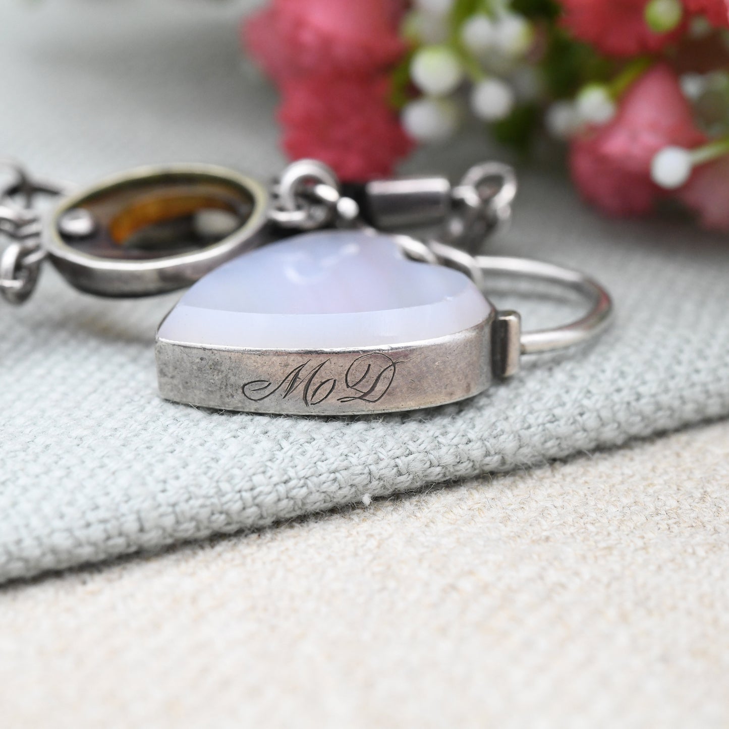 Antique Victorian Silver Scottish Agate Bracelet with Heart Padlock Clasp - Aesthetic Movement Engraving | Colourful Gemstone Jewellery