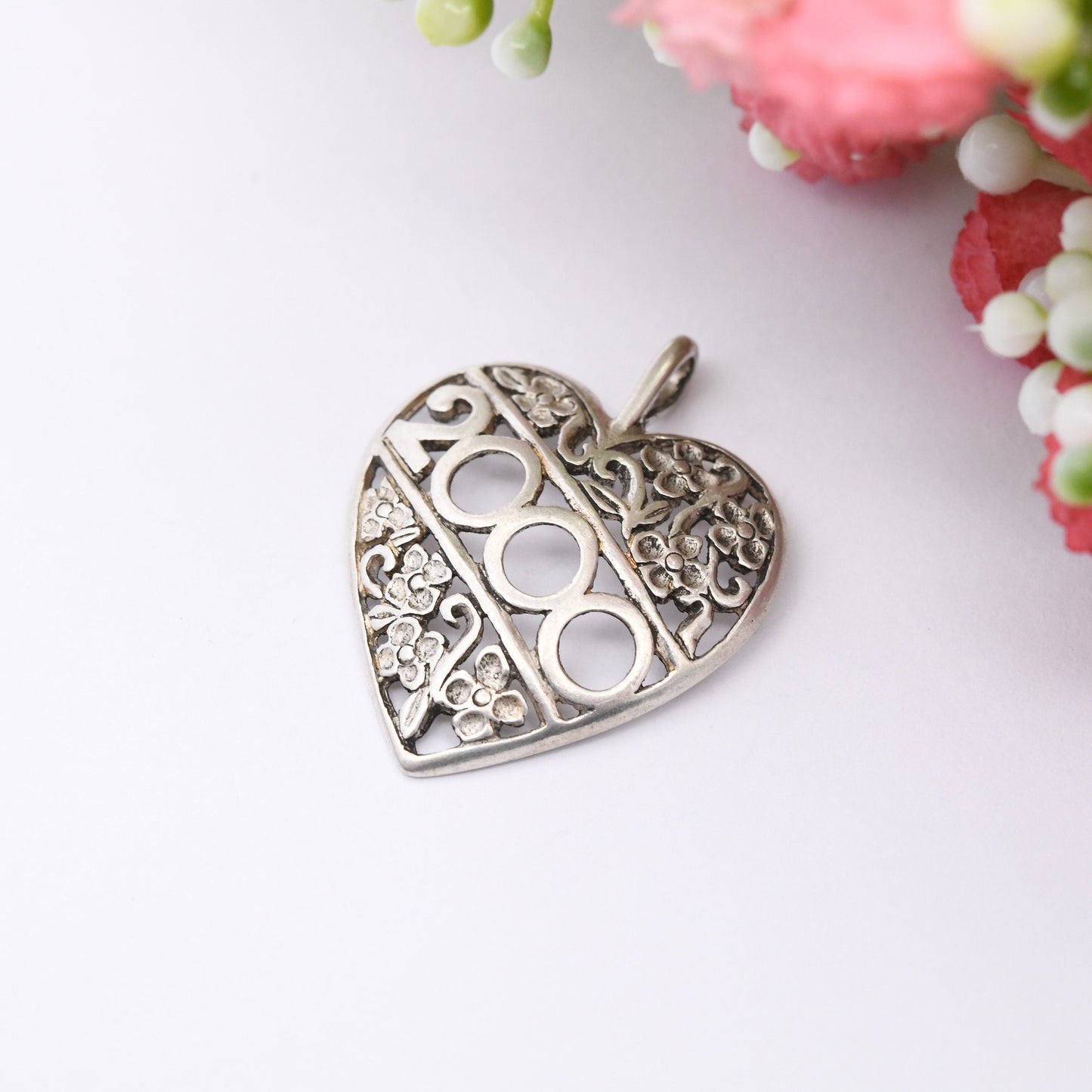 Vintage Sterling Silver 2000 Millennium Pendant Flower Heart Shape - Sweet Birthday Gift for 2000s Baby | Pretty Y2K Jewellery Openwork