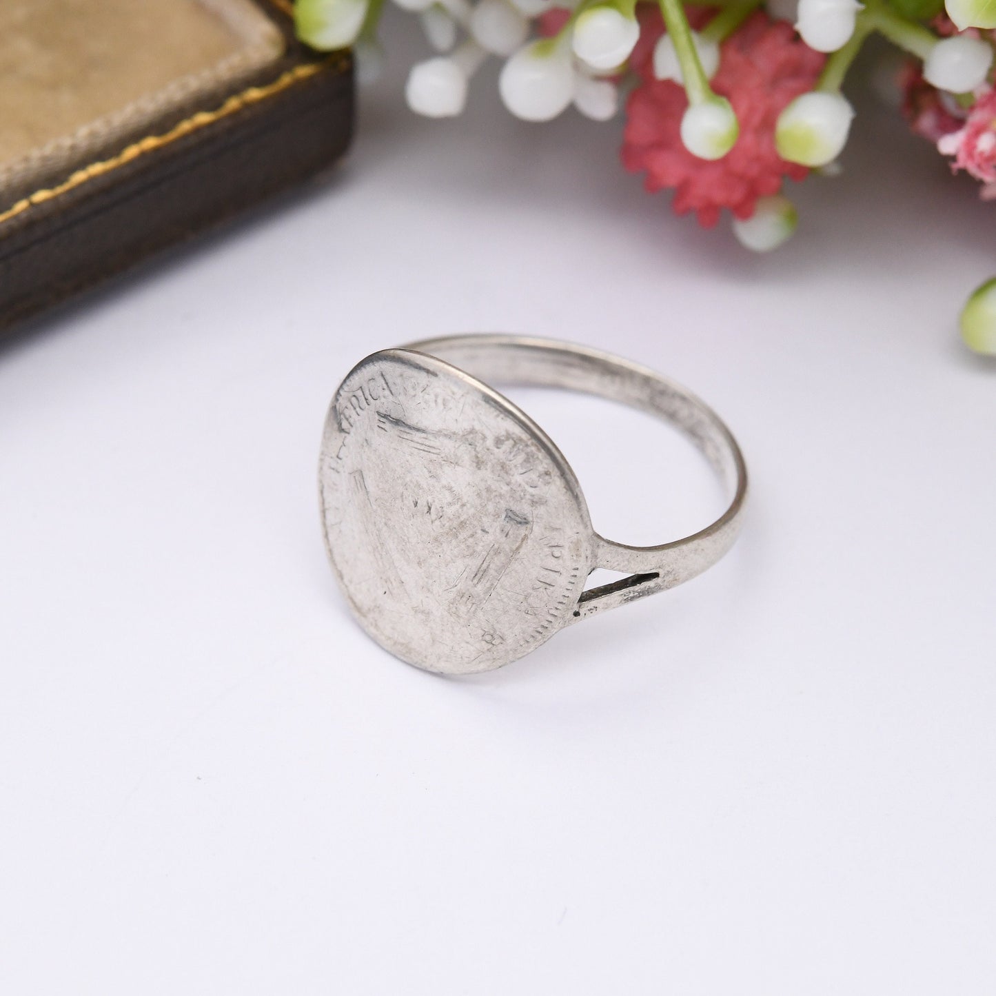 Vintage Silver George VI South Africa Threepence 1946 Coin Ring - British Royal Family Jewellery | UK Size - R | US Size - 8 1/2