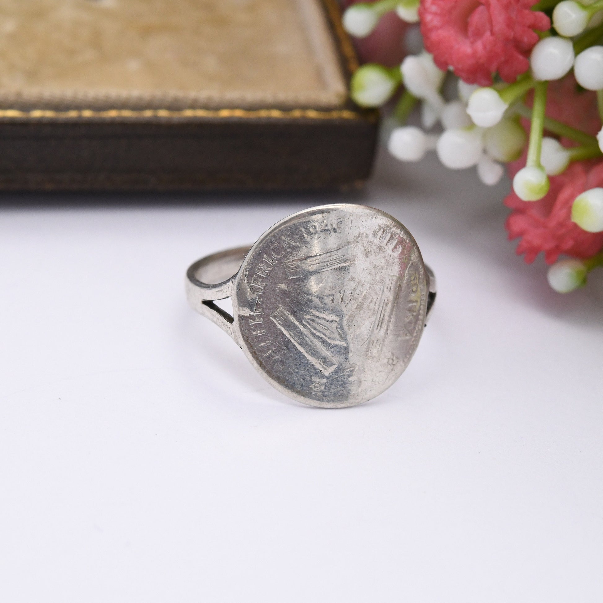 Vintage Silver George VI South Africa Threepence 1946 Coin Ring - British Royal Family Jewellery | UK Size - R | US Size - 8 1/2