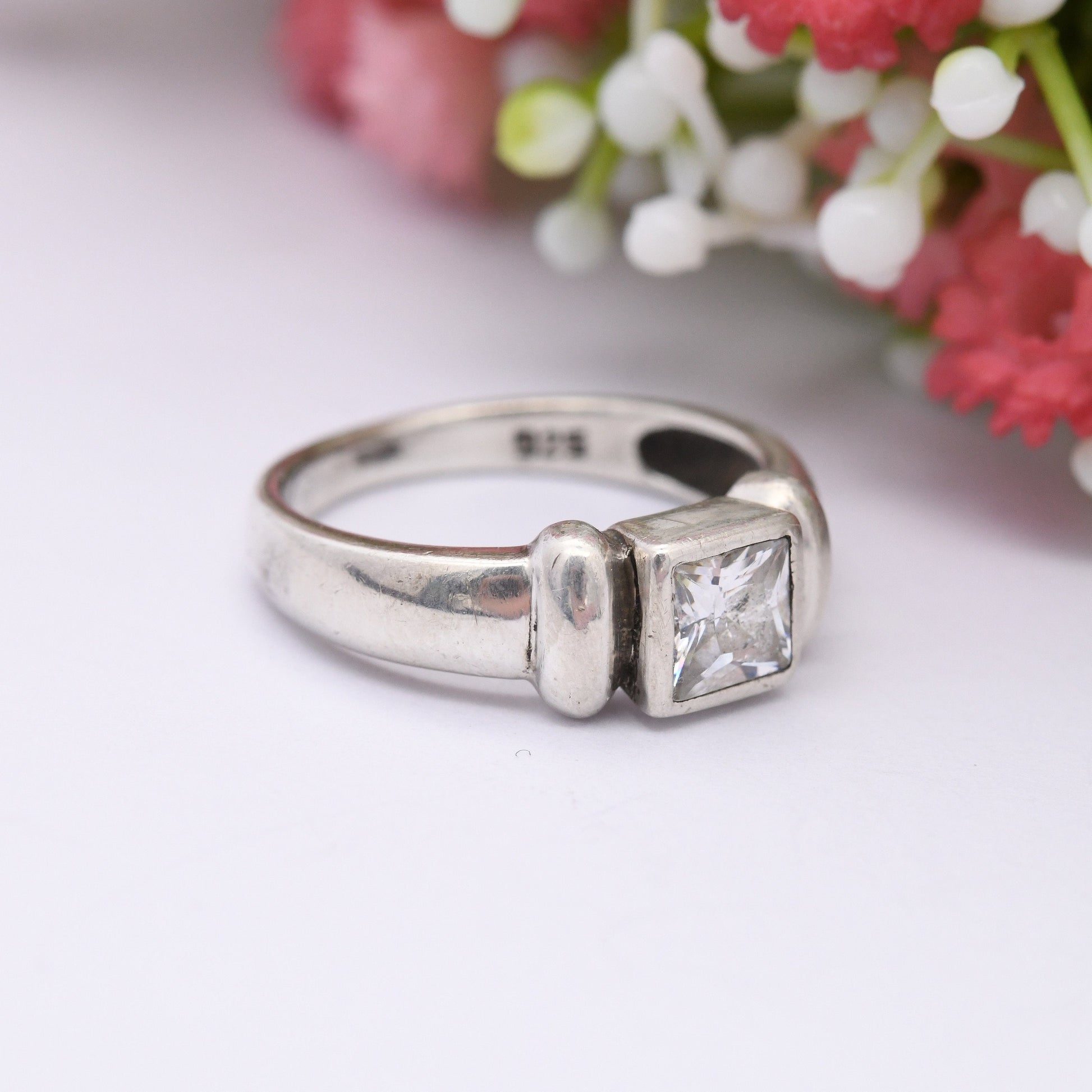 Vintage Sterling Silver Cubic Zirconia Solitaire Ring - Large Square White Stone CZ Chunky Ring Y2K | UK Size - M 1/2 | US Size - 6 1/2