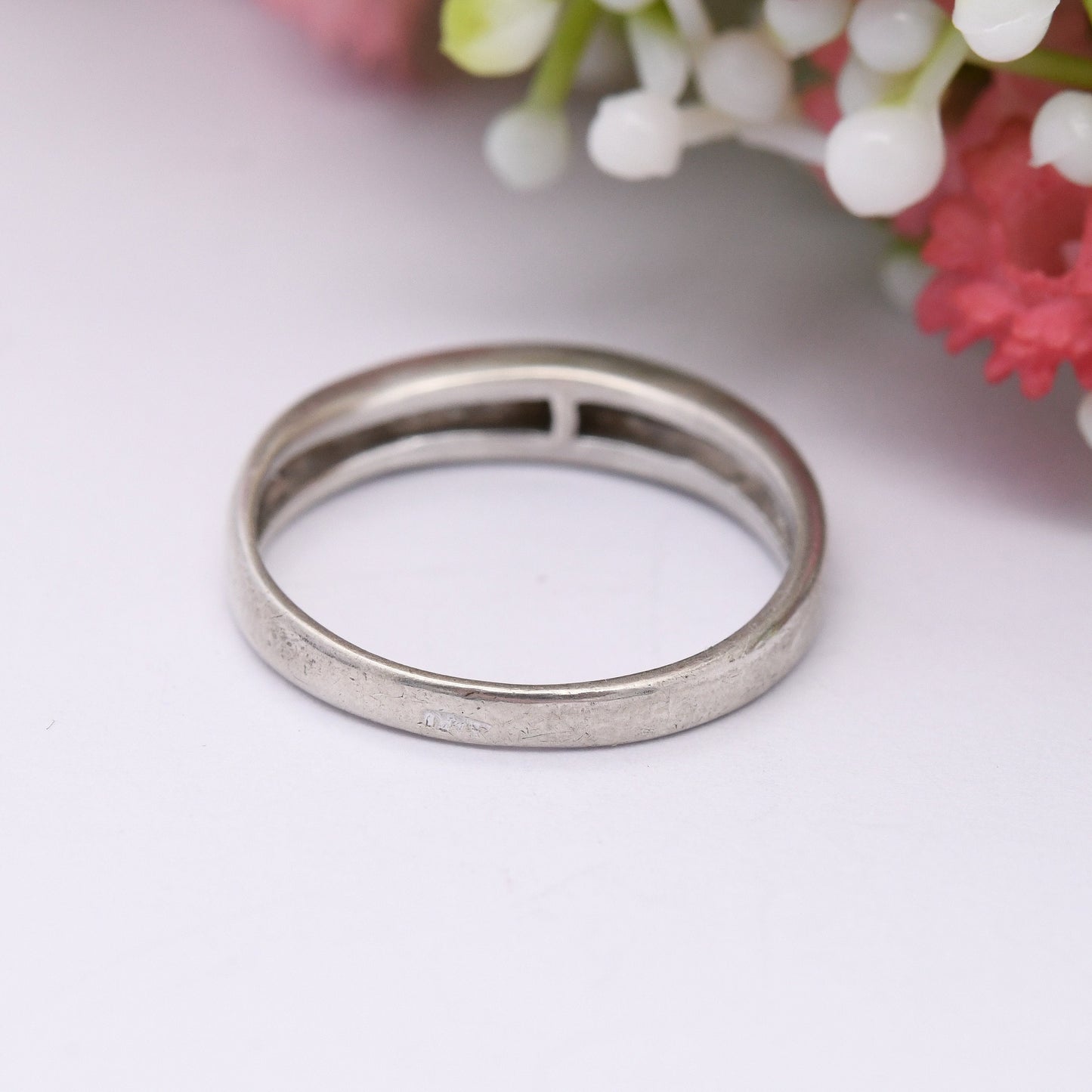 Vintage Sterling Silver Half Eternity Ring with Band of 5 Clear Stones - Minimal Y2K Design Split Band | UK Size - L 1/2 | US Size - 6