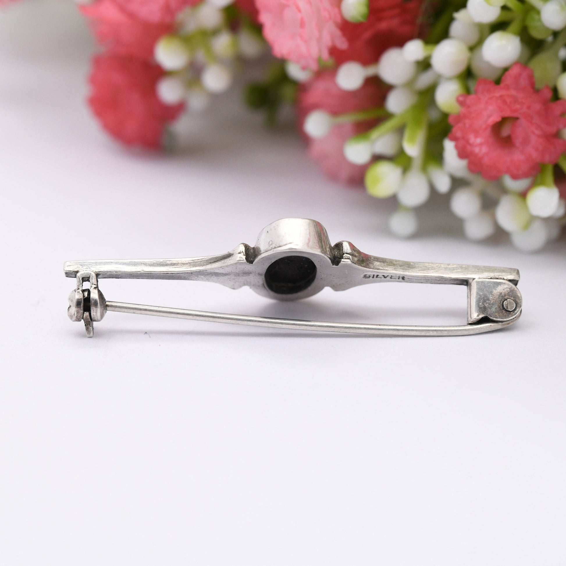 Vintage Sterling Silver Onyx Bar Brooch - Mid-Century Minimalist Design | Black Oval Cabochon Gemstone