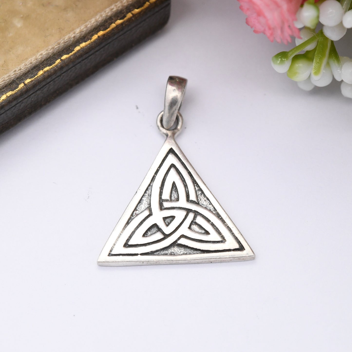 Vintage Sterling Silver Celtic Knot Triquetra Pendant - Solid Silver Triangle Pendant for Necklace Stack Unisex Vintage Gift