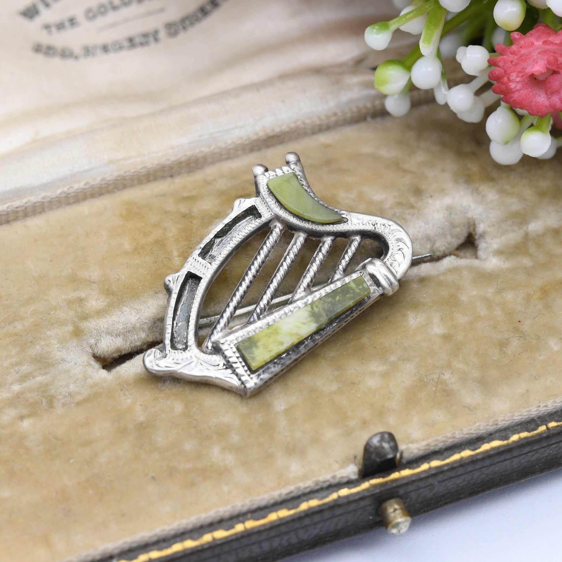 Antique Connemara Marble Sterling Silver Celtic Harp Brooch 1917 - Cláirseach Telyn Instrument Brooch Victorian Scottish Pebble Jewellery