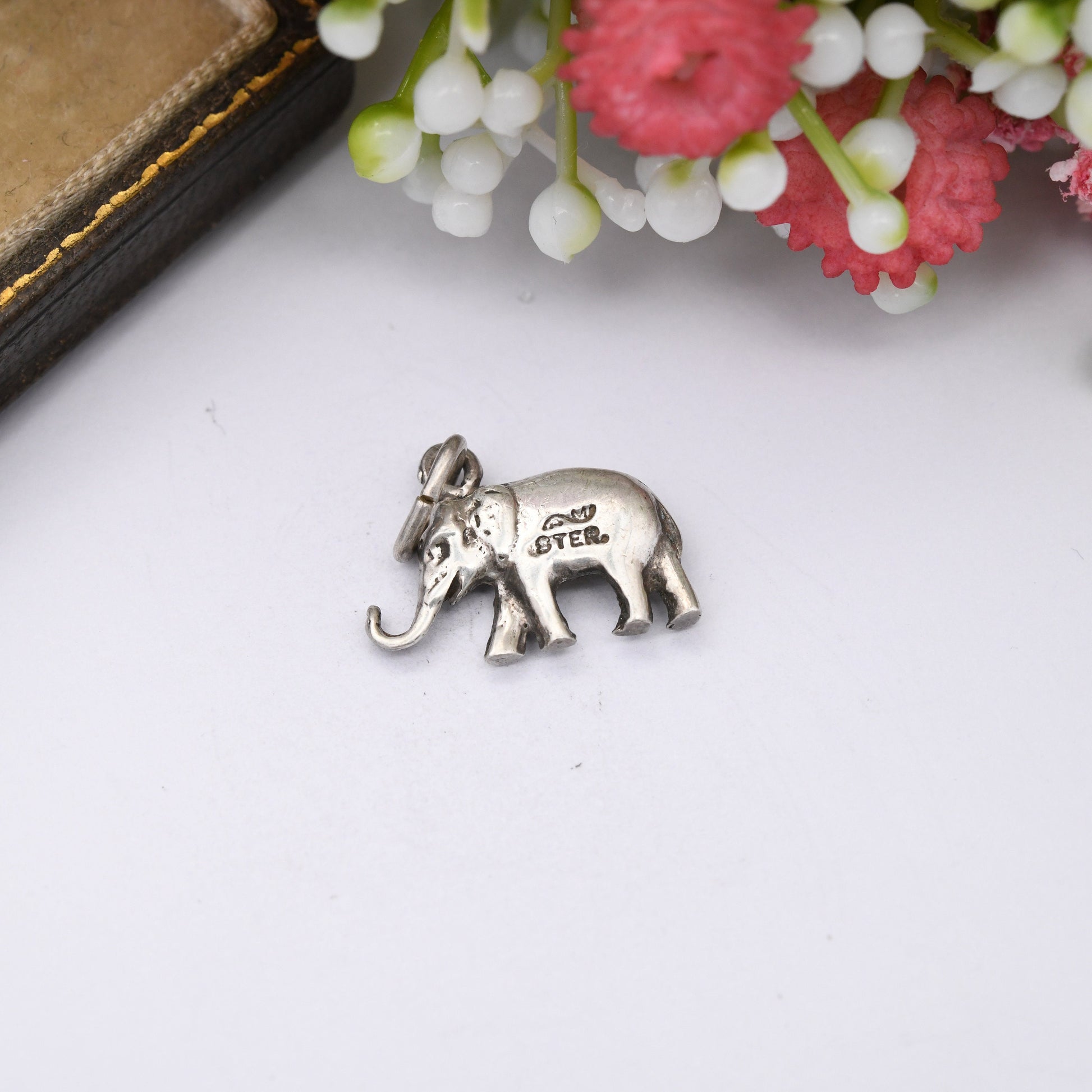 Vintage Sterling Silver Elephant Charm Pendant - Mid-Century Cute Animal Jewellery | Nature Lover Gift | Charm Bracelet | Asian Elephant