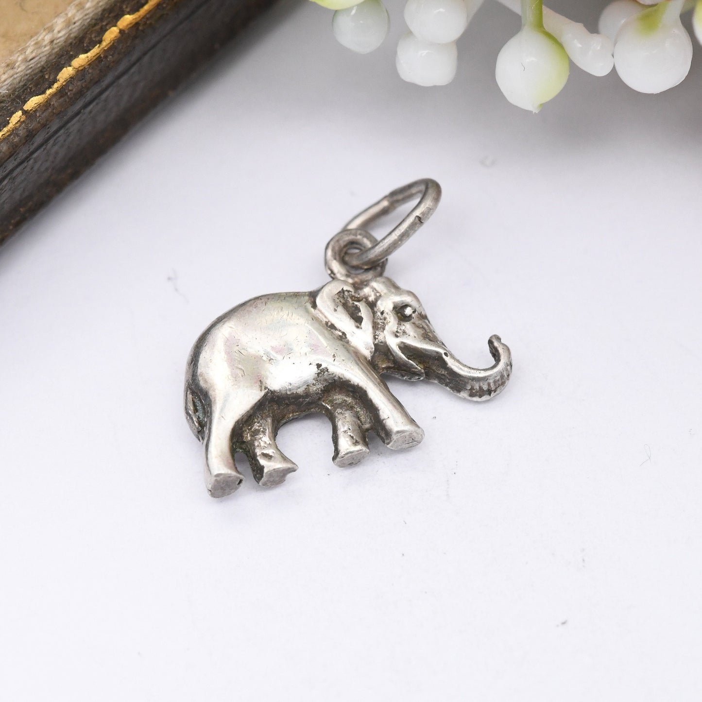 Vintage Sterling Silver Elephant Charm Pendant - Mid-Century Cute Animal Jewellery | Nature Lover Gift | Charm Bracelet | Asian Elephant