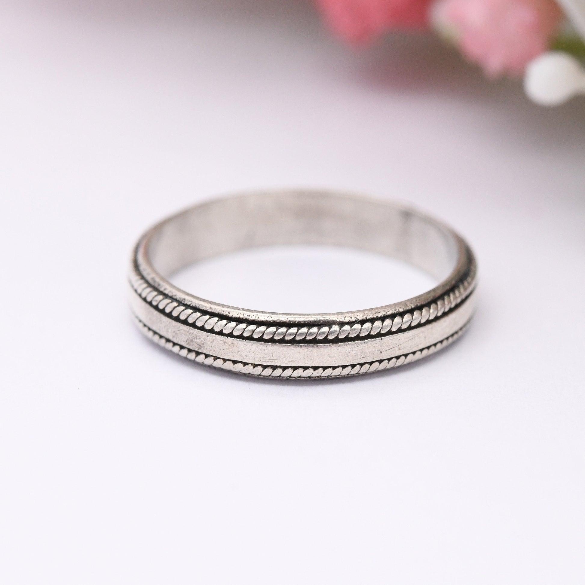 Vintage Sterling Silver Band Ring - Rope Twist Design | Small Size | Unisex Everyday Silver Jewellery | UK Size - M | US Size - 6 1/4