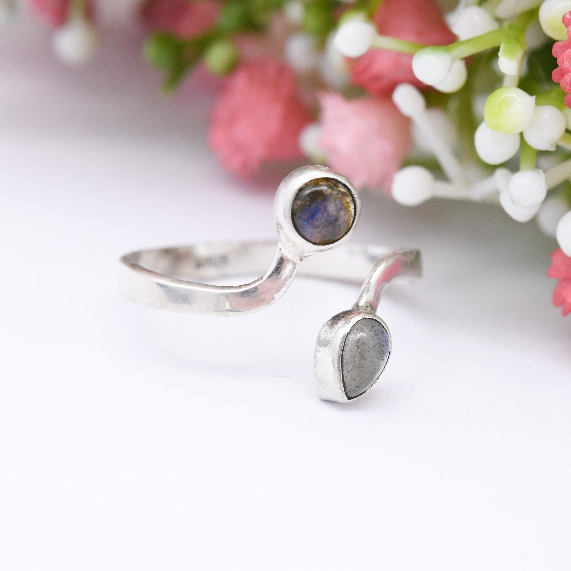 Vintage Sterling Silver Moonstone Labradorite Bypass Ring - Modernist Style Gemstone Ring | Open Adjustable UK Size - T | US Size - 9 1/2