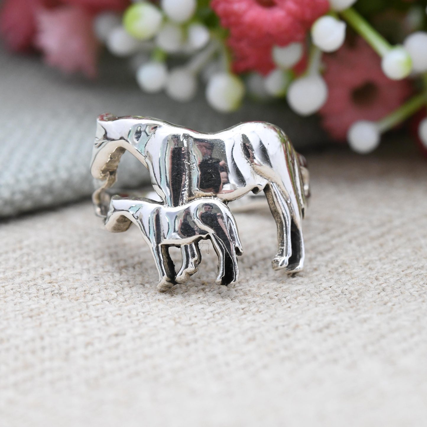 Vintage Sterling Silver Horse and Foal Ring - Sculptural Animal Jewellery Gift for Nature Lover Horse Riding | UK Size - N | US Size - 6 3/4