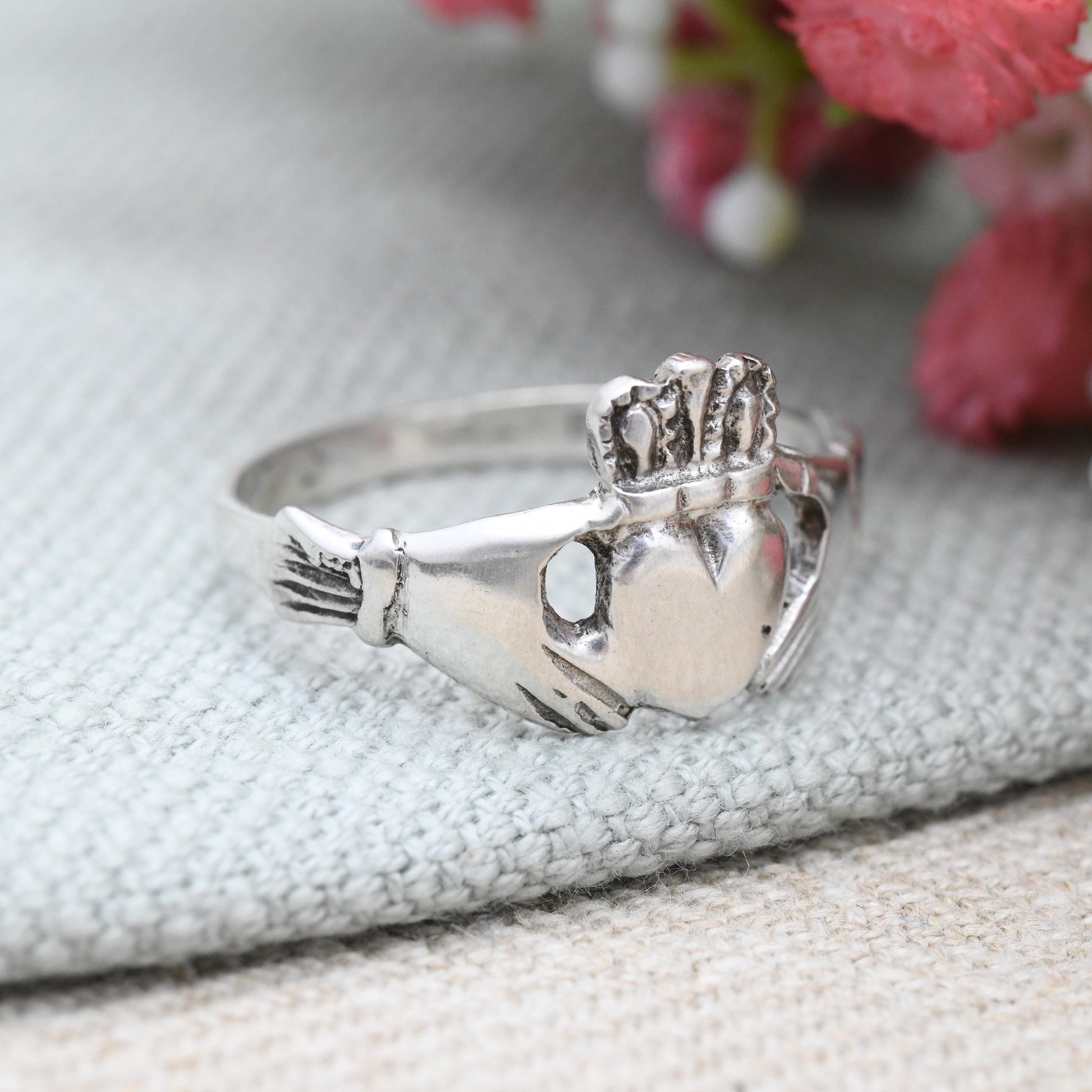 Vintage Irish Sterling Silver Claddagh Ring Hands Crowned Heart 1979 Dublin - Symbol Love Loyalty Friendship | Large UK Size - Y | US - 12