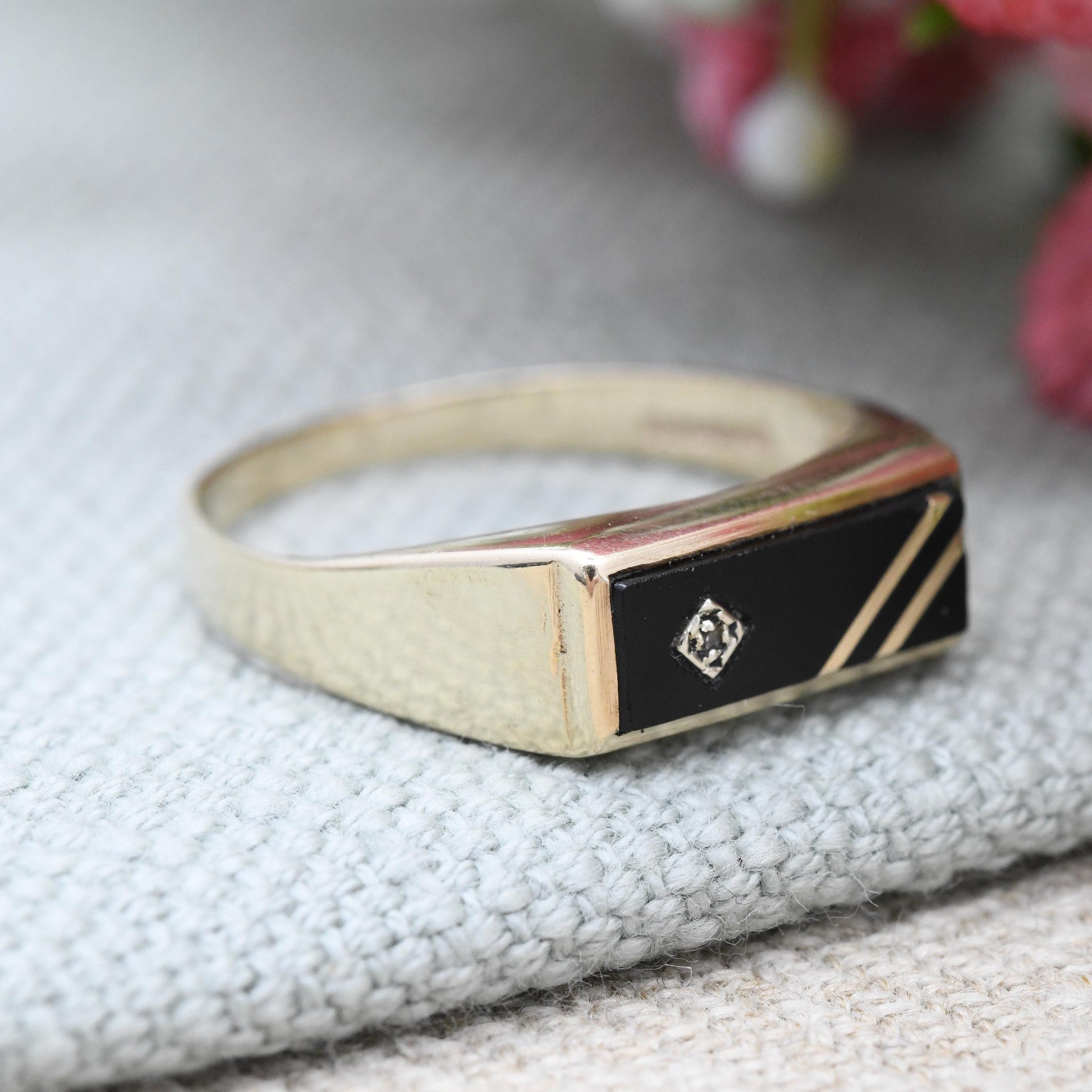 Vintage 9ct Gold Onyx Diamond Signet Ring 1989 with Gold Stripes - Unisex Gift for Boyfriend | Large UK Size - U | US Size - 10