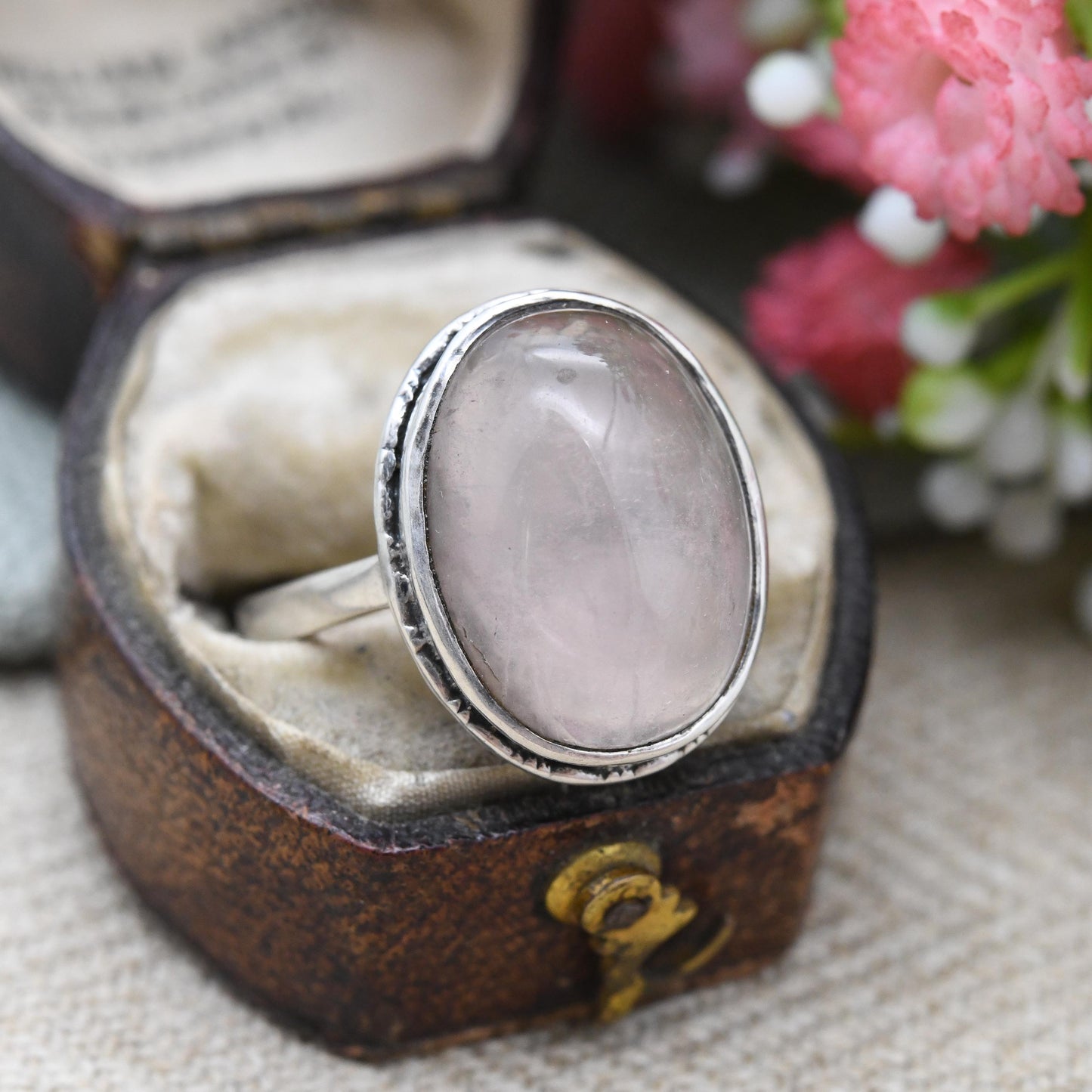 Vintage Sterling Silver Rose Quartz Ring - True Vintage | Large Cabochon Oval Stone | Pretty Baby Pink Gemstone | UK Size - O | US Size - 7