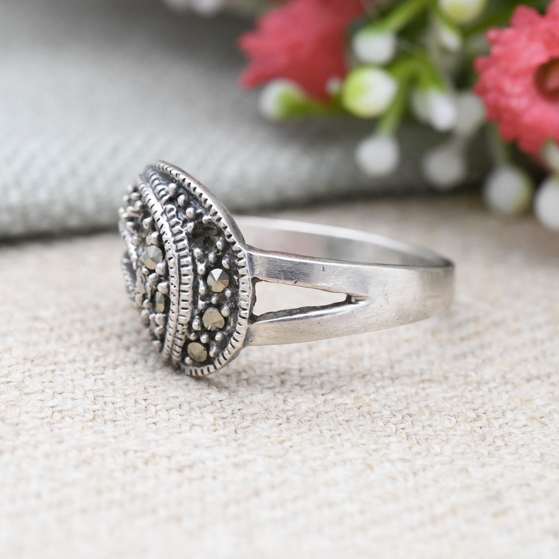 Sterling Silver Marcasite Ring Swirl Wave Design - Statement Cocktail | Wishbone Shape | UK Size - R | US Size - 8 3/4