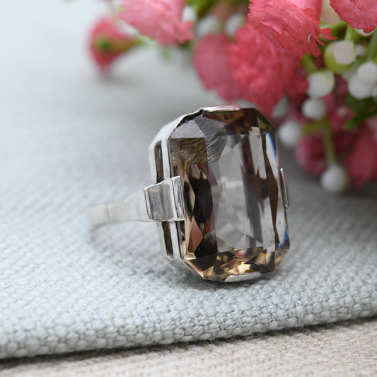 Vintage Sterling Silver Smoky Quartz Ring A925 - True Vintage Mid-Century Faceted Brown Gemstone Solitaire | UK Size - P 1/2 US Size - 8