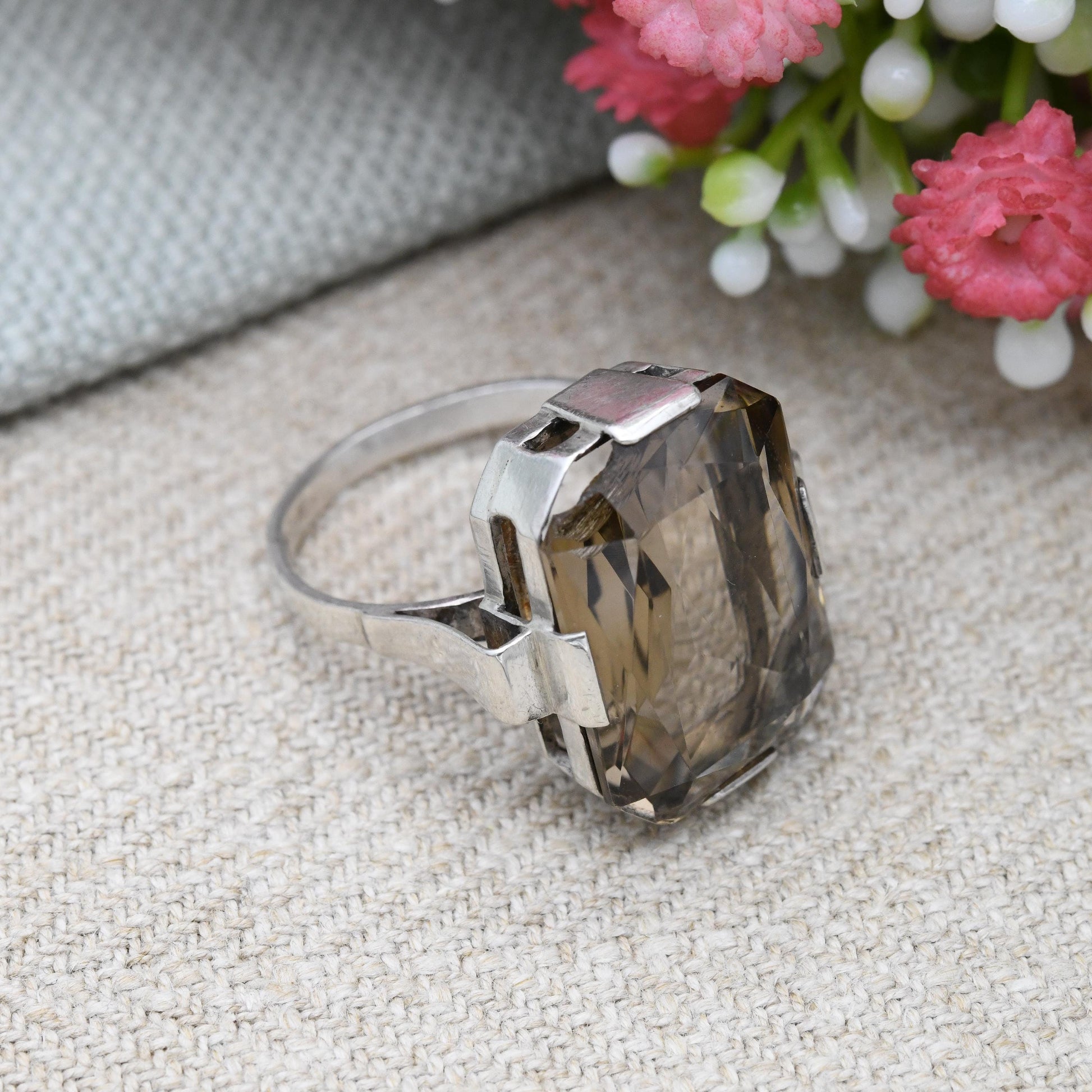 Vintage Sterling Silver Smoky Quartz Ring A925 - True Vintage Mid-Century Faceted Brown Gemstone Solitaire | UK Size - P 1/2 US Size - 8