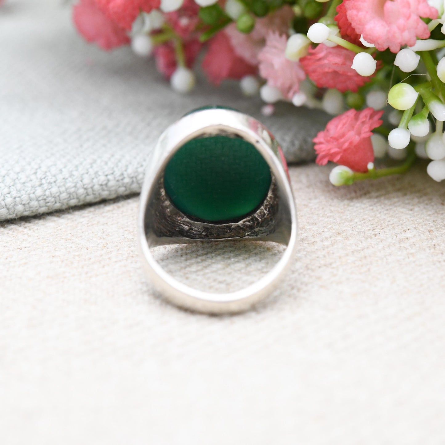 Vintage Sterling Silver Chrysoprase Statement Ring Mid-Century - Large Cabochon Gemstone Chunky Statement | UK Size - L 1/2 | US Size - 6