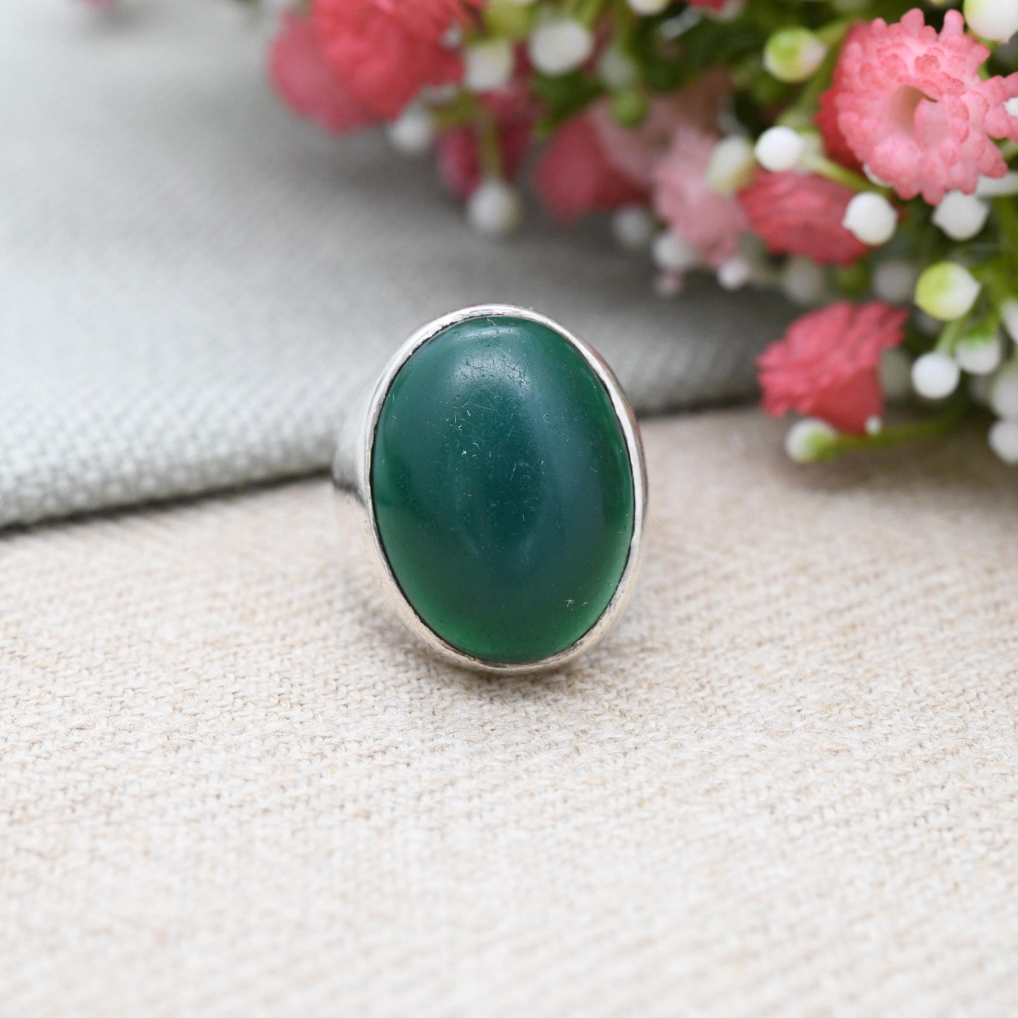 Vintage Sterling Silver Chrysoprase Statement Ring Mid-Century - Large Cabochon Gemstone Chunky Statement | UK Size - L 1/2 | US Size - 6