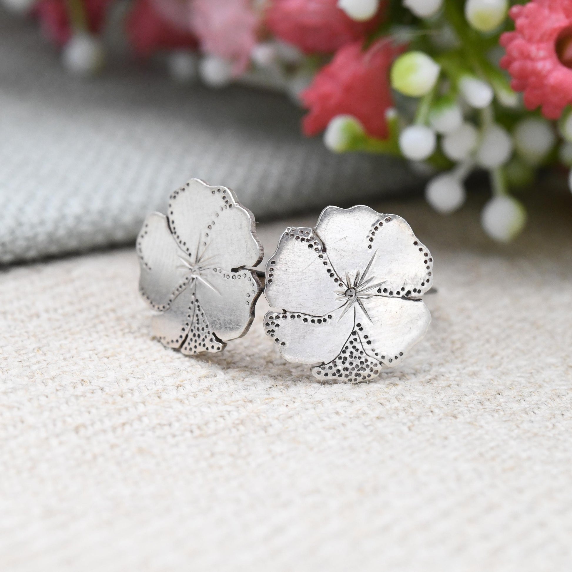 Vintage Sterling Silver Flower Ring 1974 - Two Flowers Sculptural Floral | Mid-Century Formed Solid Silver | UK Size - P | US Size - 7 1/2