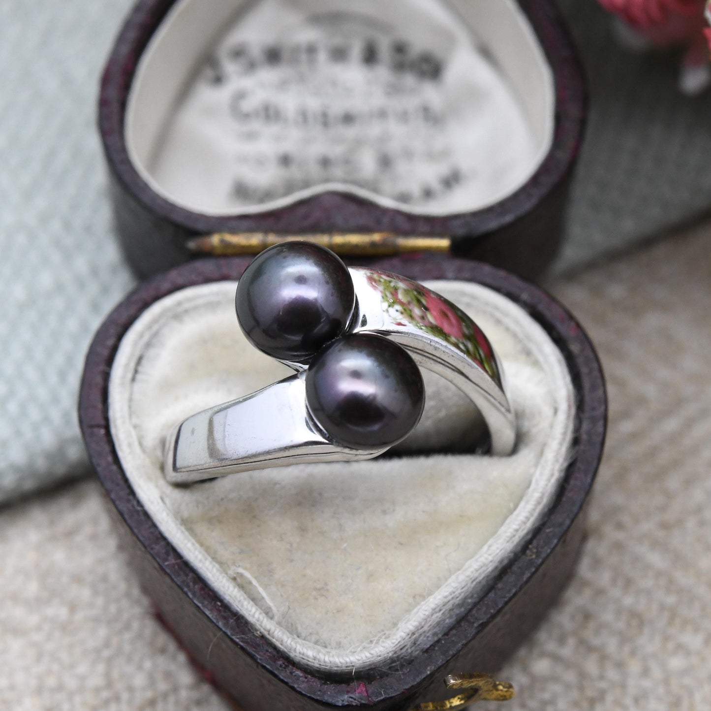 Honora Sterling Silver Peacock Pearl Ring Bypass Two Stones - Deep Purple Cultured Pearl Designer Brand | UK Size - M 1/2 | US Size - 6 1/2