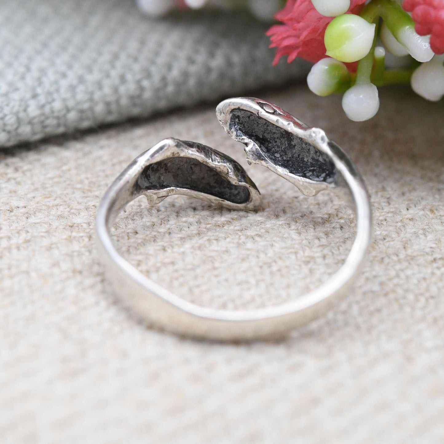 Vintage Sterling Silver Dolphins Ring Bypass - Novelty Sea Animal | Nature Lover | Open Band Adjustable Size | UK Size - N 1/2 | US Size - 7