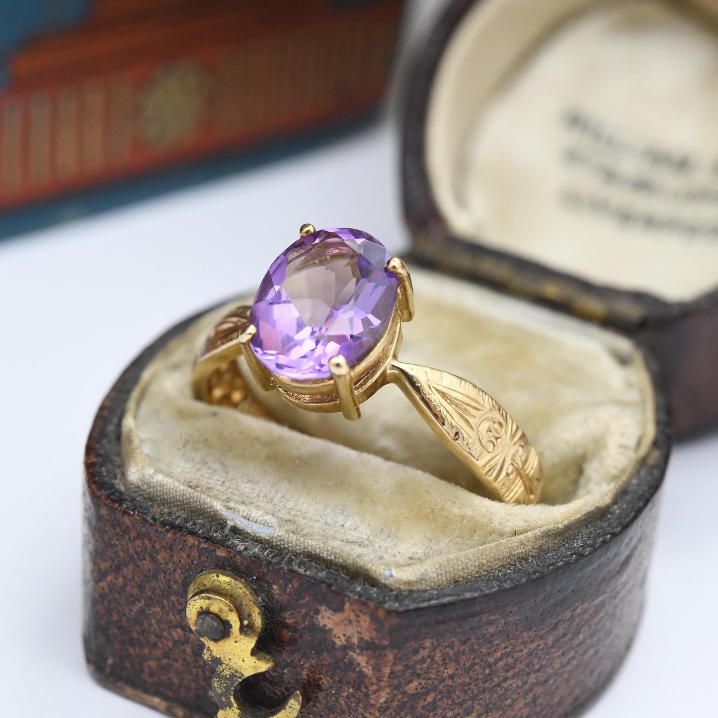 Vintage 9ct Gold Amethyst Sentimental Ring A Nul Autre To No One Else - Large Purple Stone Solitaire | UK Size - O 1/2 | US Size - 7 1/2