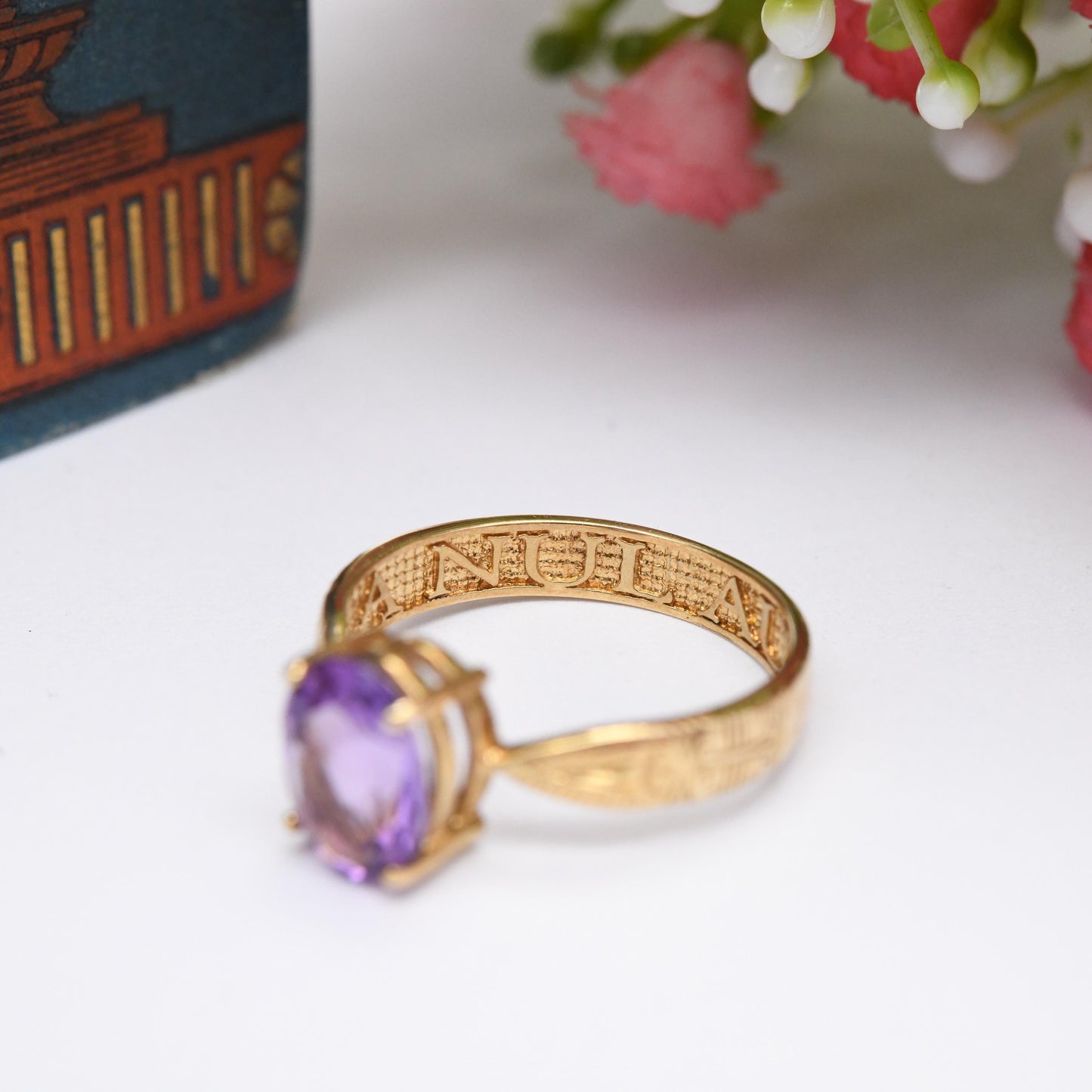 Vintage 9ct Gold Amethyst Sentimental Ring A Nul Autre To No One Else - Large Purple Stone Solitaire | UK Size - O 1/2 | US Size - 7 1/2