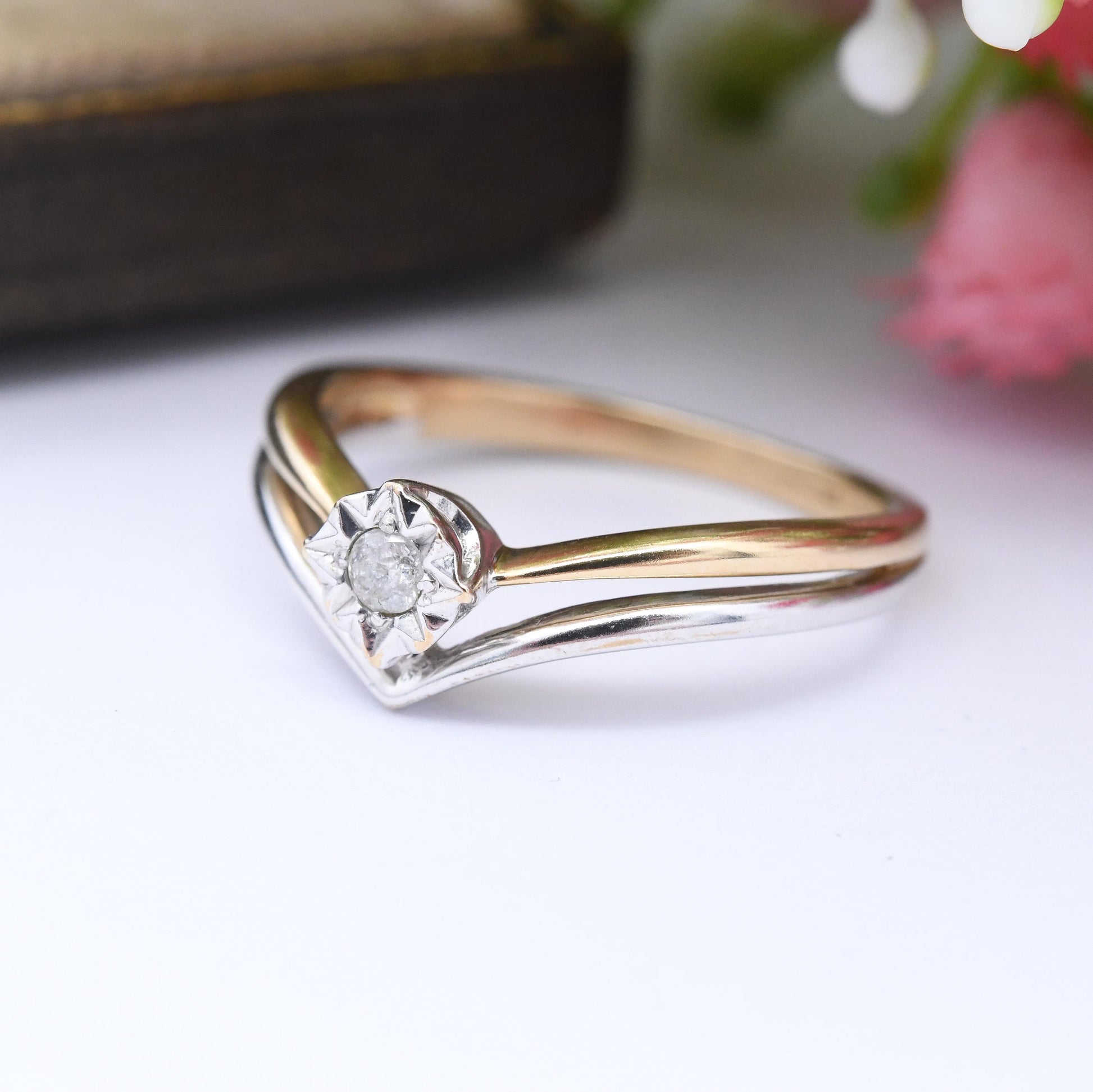 Vintage 9ct Gold Diamond Wishbone Ring Solitaire Stone - Two Tone White Gold Yellow Gold V Shaped Engagement | UK Size - M | US Size - 6 1/4