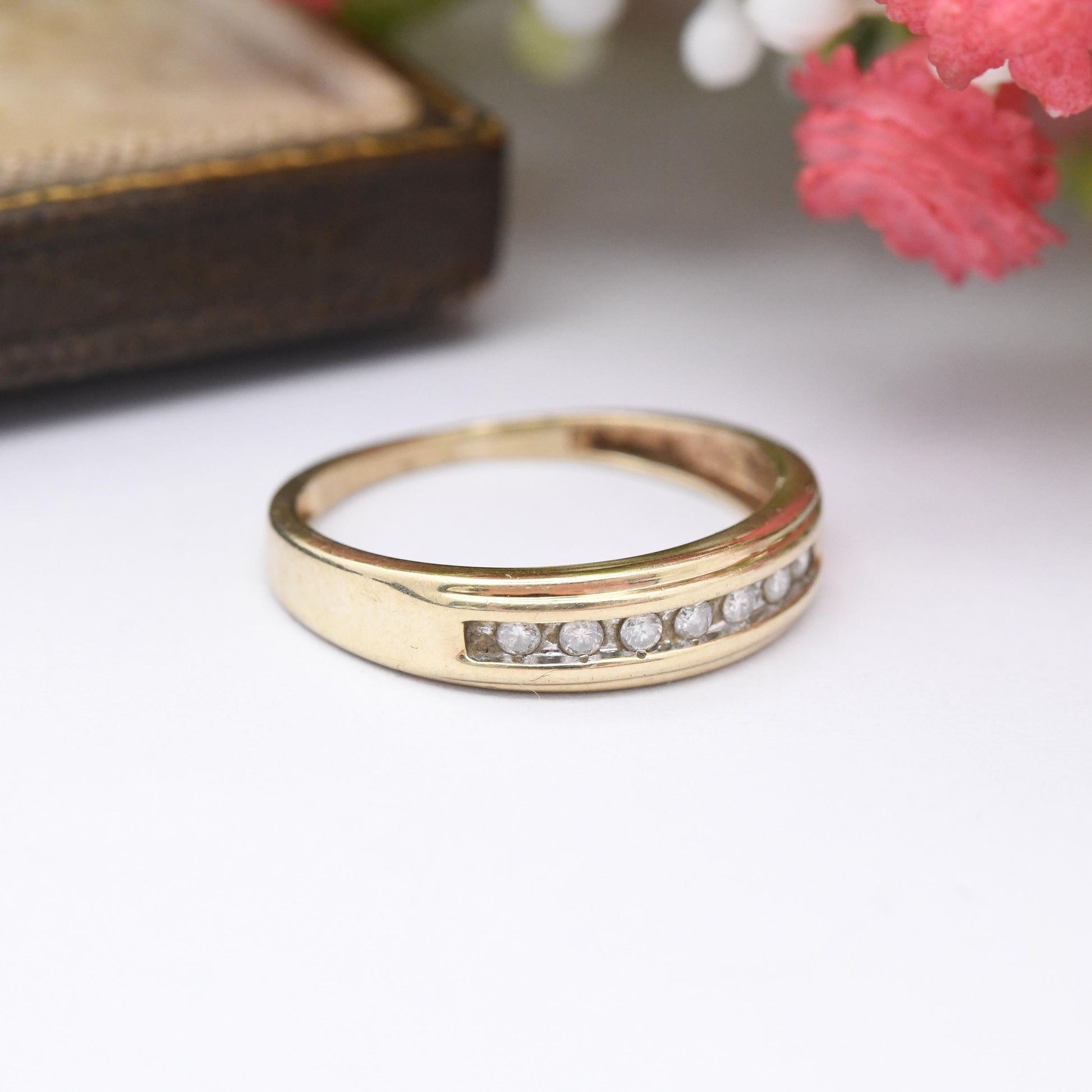 Vintage 9ct Gold Diamond Flush Half Eternity Ring - Pretty Engagement Wedding Band Stacking Ring | UK Size - M | US Size - 6 1/4