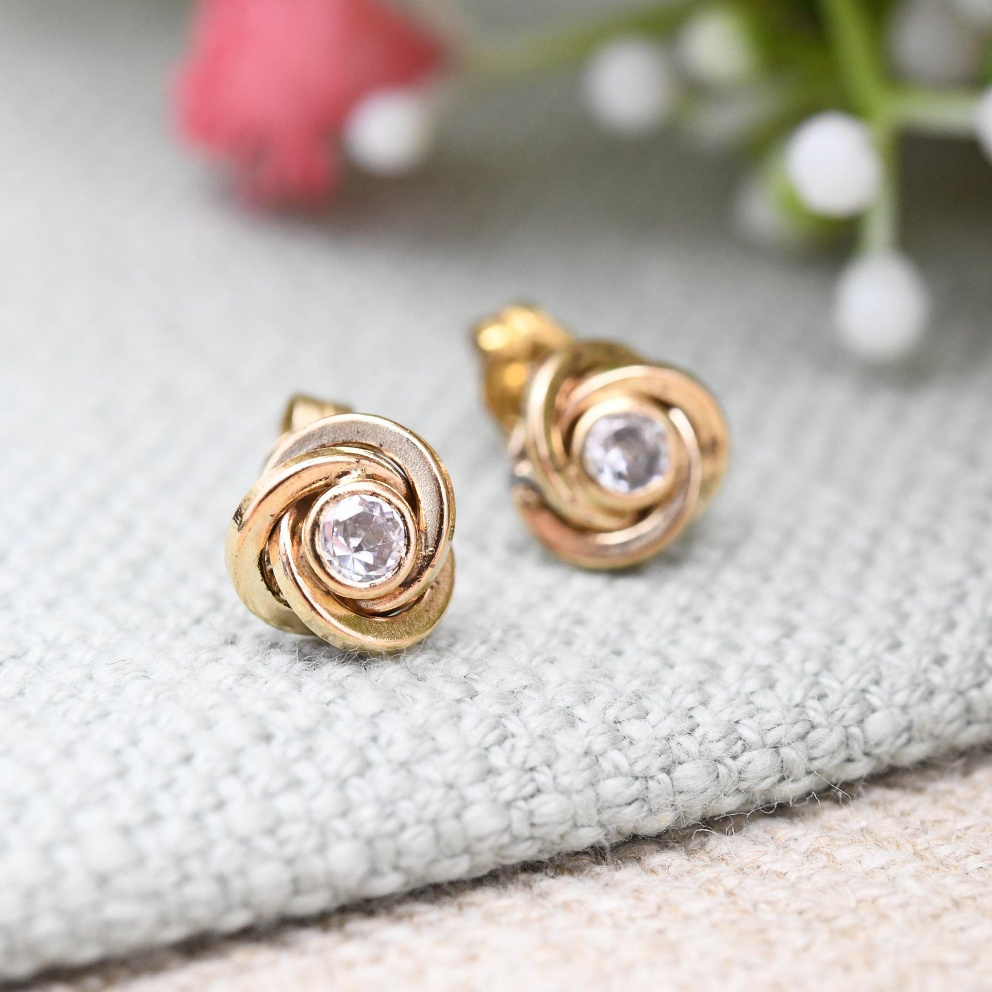 Vintage 9ct Gold CZ Twist Stud Earrings - Sparkly Clear Gemstone | Gold Birthday Gift | Butterfly Back | Everyday Stud Earrings