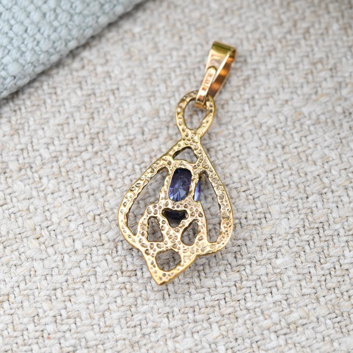 Vintage 10ct Gold Tanzanite Celtic Knot Pendant - Purple Blue Pearl Pendant Charm for Necklace Stack | Solid Gold Gift for Her