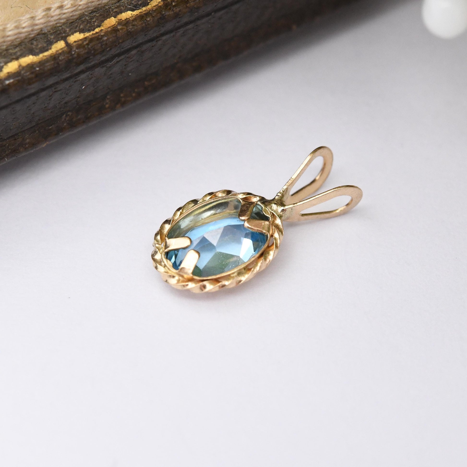 Vintage 10ct Gold Blue Stone Pendant - Miniature Rope Twist Bezel Charm for Necklace Stack